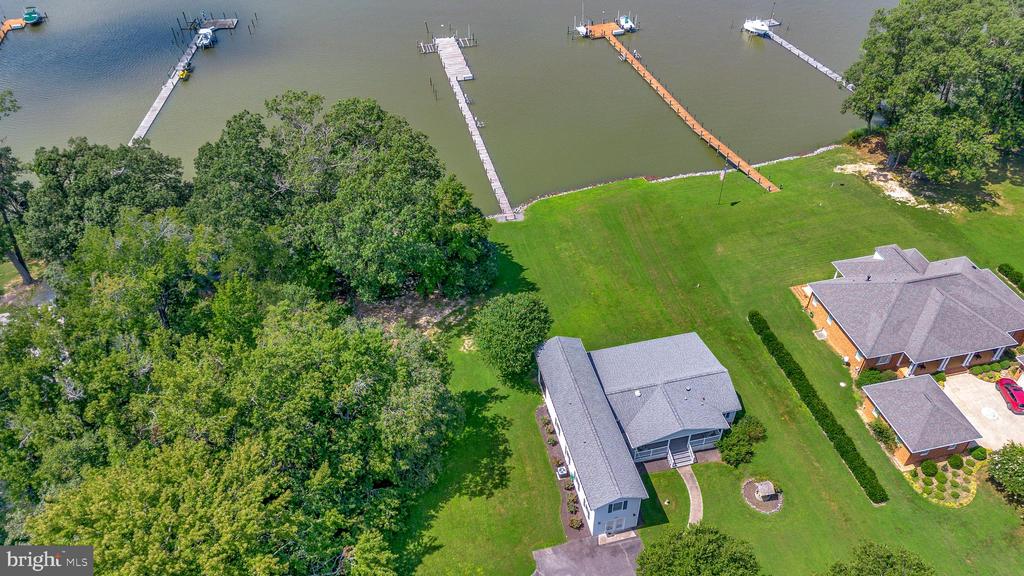 Hague, Virginia, 22469, United States, 4 Bedrooms Bedrooms, ,3 BathroomsBathrooms,Residential,For Sale,1944720