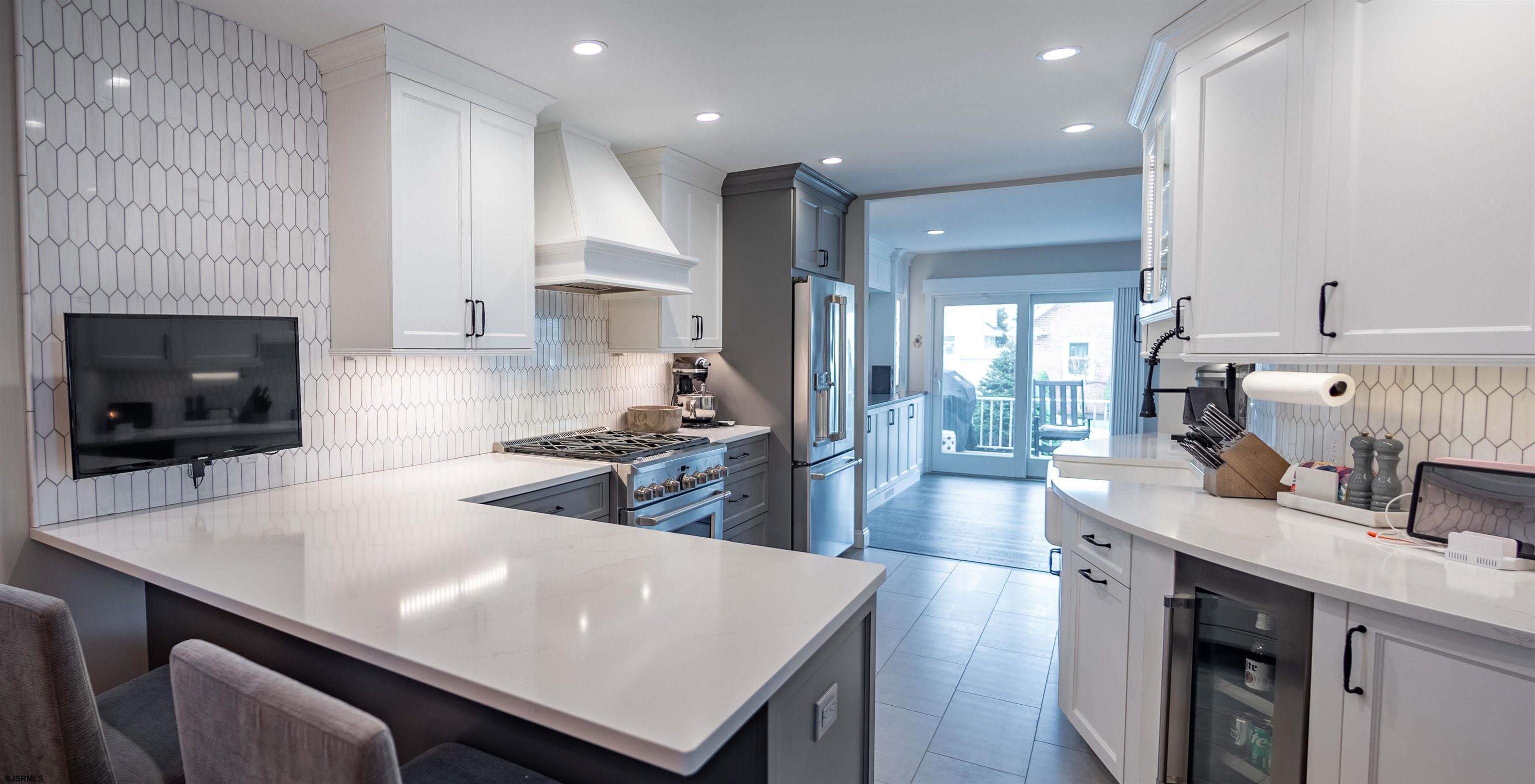 Longport, New Jersey, 08403, United States, 3 Bedrooms Bedrooms, ,3 BathroomsBathrooms,Residential,For Sale,1826457