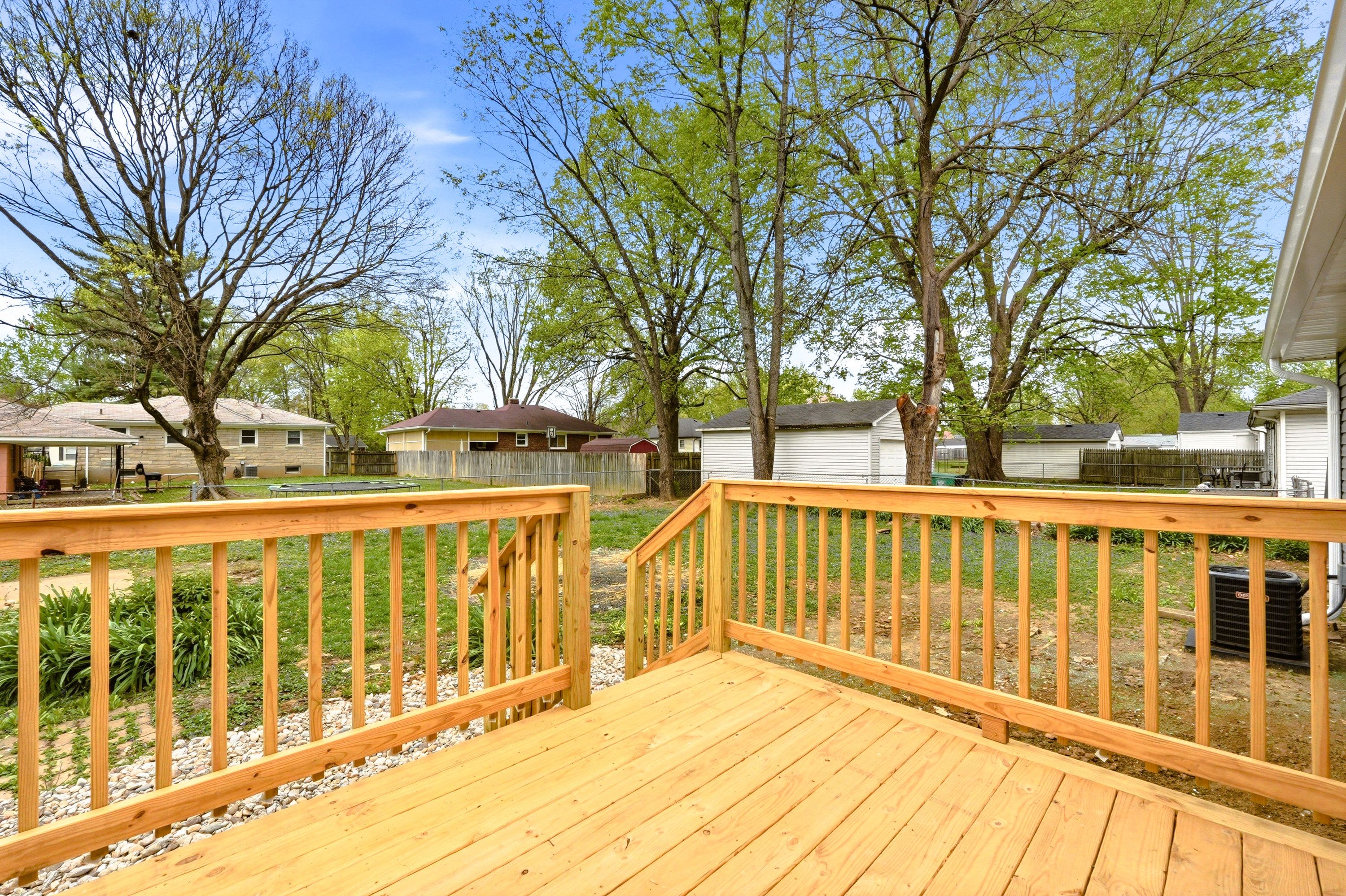  2706 Pioneer Road, Louisville, KY 40216 - 物件實景