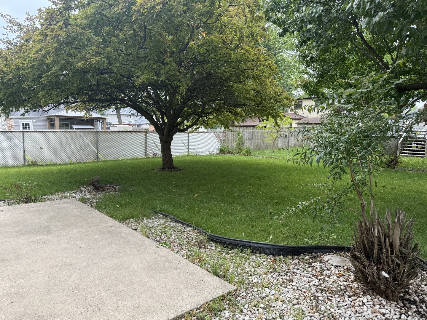 Burbank, Illinois, 60459, United States, 4 Bedrooms Bedrooms, ,3 BathroomsBathrooms,Residential,For Sale,1921383