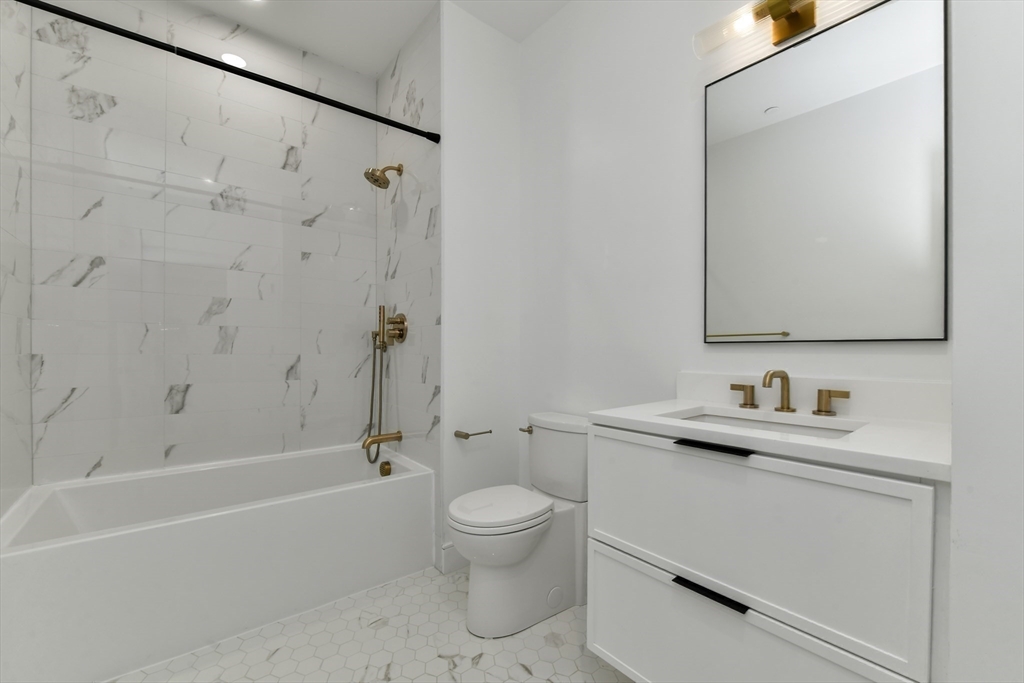 Boston, Massachusetts, 02135, United States, 2 Bedrooms Bedrooms, ,2 BathroomsBathrooms,Residential,For Sale,2015340