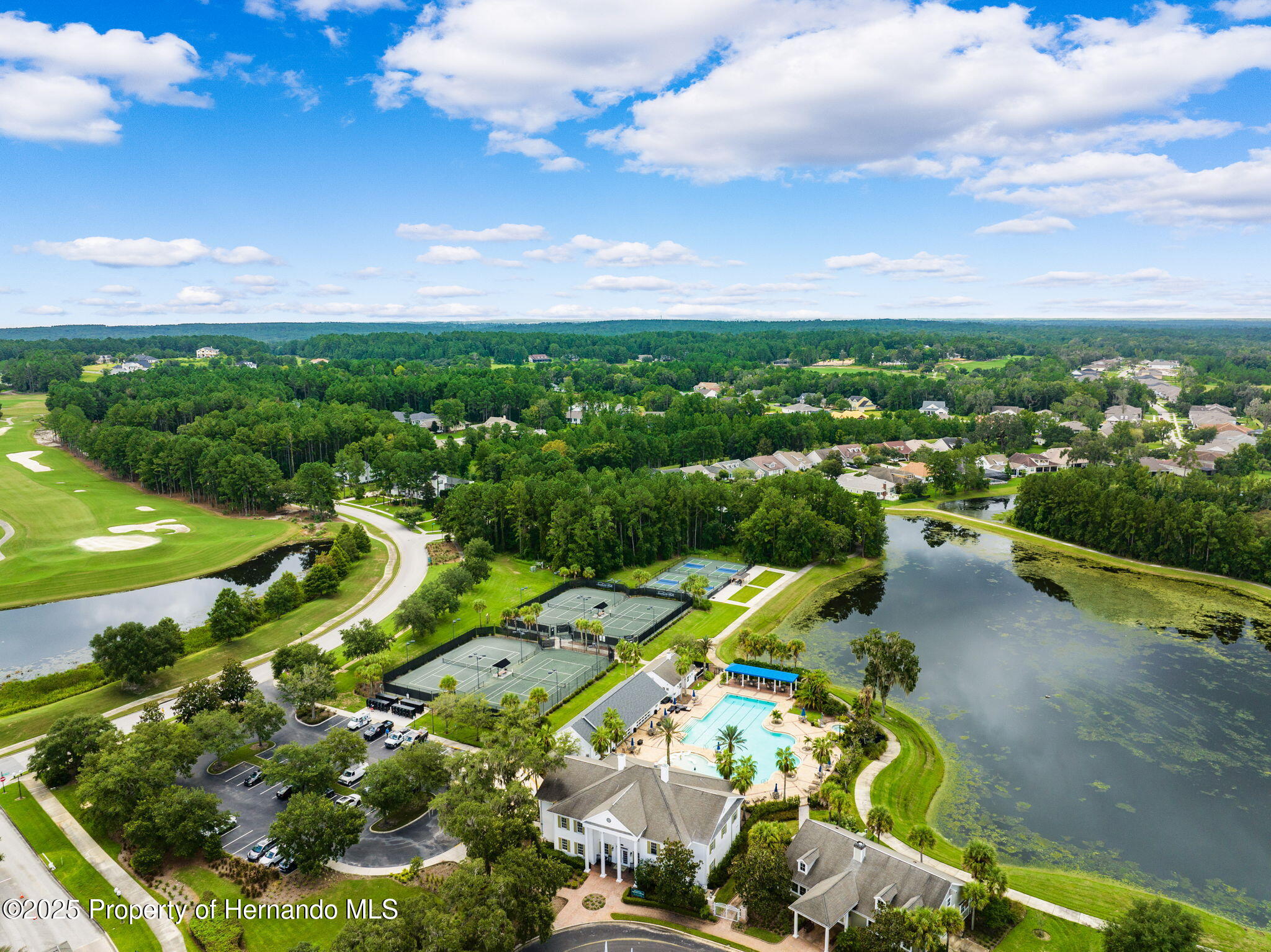 Brooksville, Florida, 34601, United States, 2 Bedrooms Bedrooms, ,4 BathroomsBathrooms,Residential,For Sale,1878155