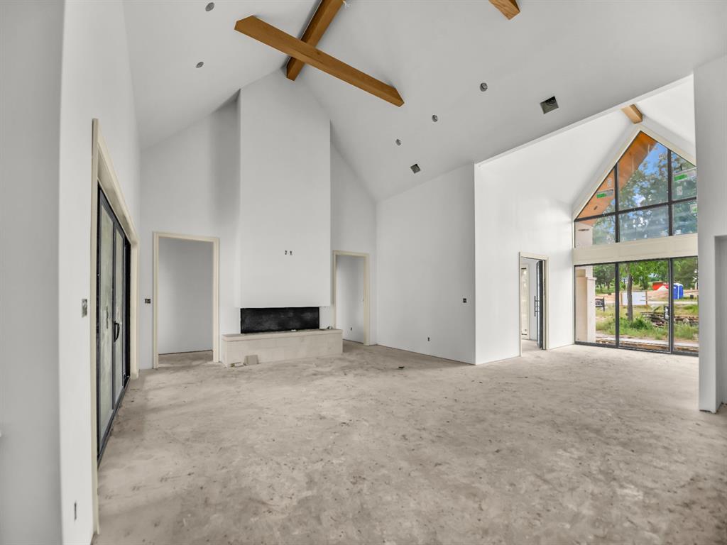 Weatherford, Texas, 76087, United States, 5 Bedrooms Bedrooms, ,6 BathroomsBathrooms,Residential,For Sale,2014526