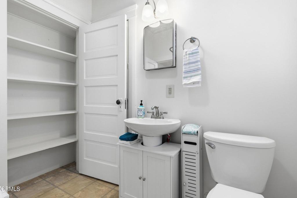 Santa Paula, California, 93060, United States, 3 Bedrooms Bedrooms, ,1 BathroomBathrooms,Residential,For Sale,2043015