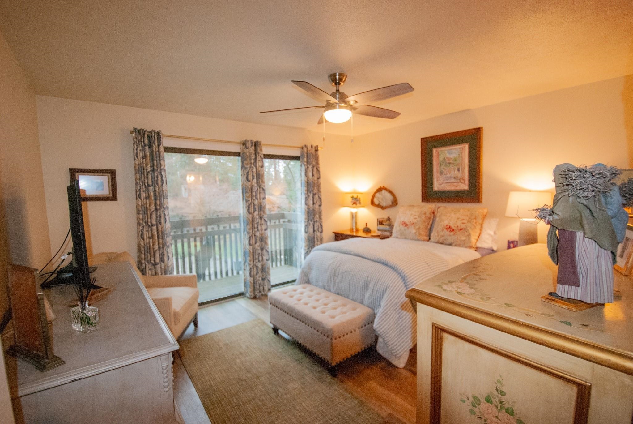 Spokane, Washington, 99203, United States, 3 Bedrooms Bedrooms, ,4 BathroomsBathrooms,Residential,For Sale,2000418