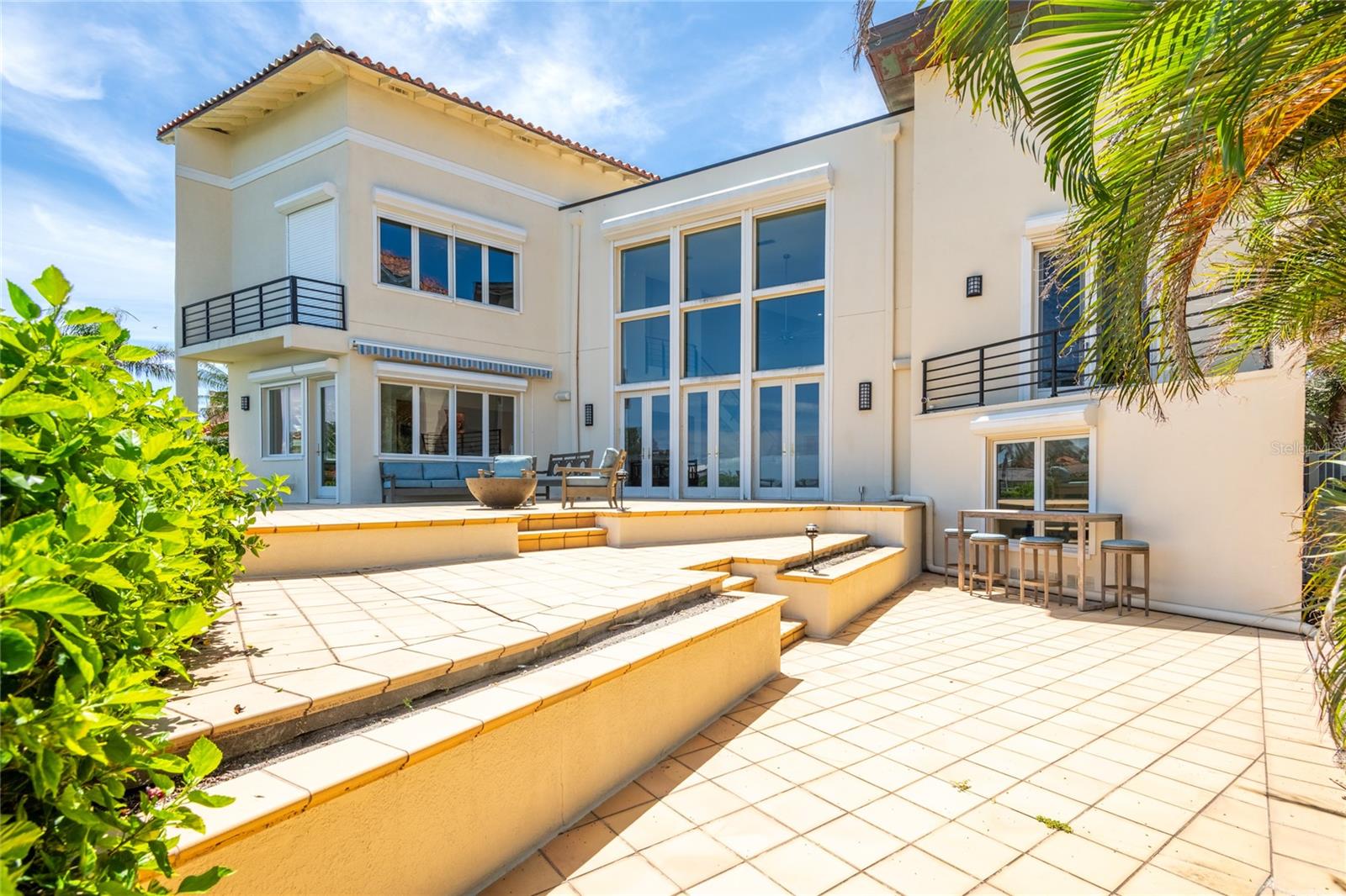 St. Petersburg, Florida, 33711, United States, 4 Bedrooms Bedrooms, ,4 BathroomsBathrooms,Residential,For Sale,1900665