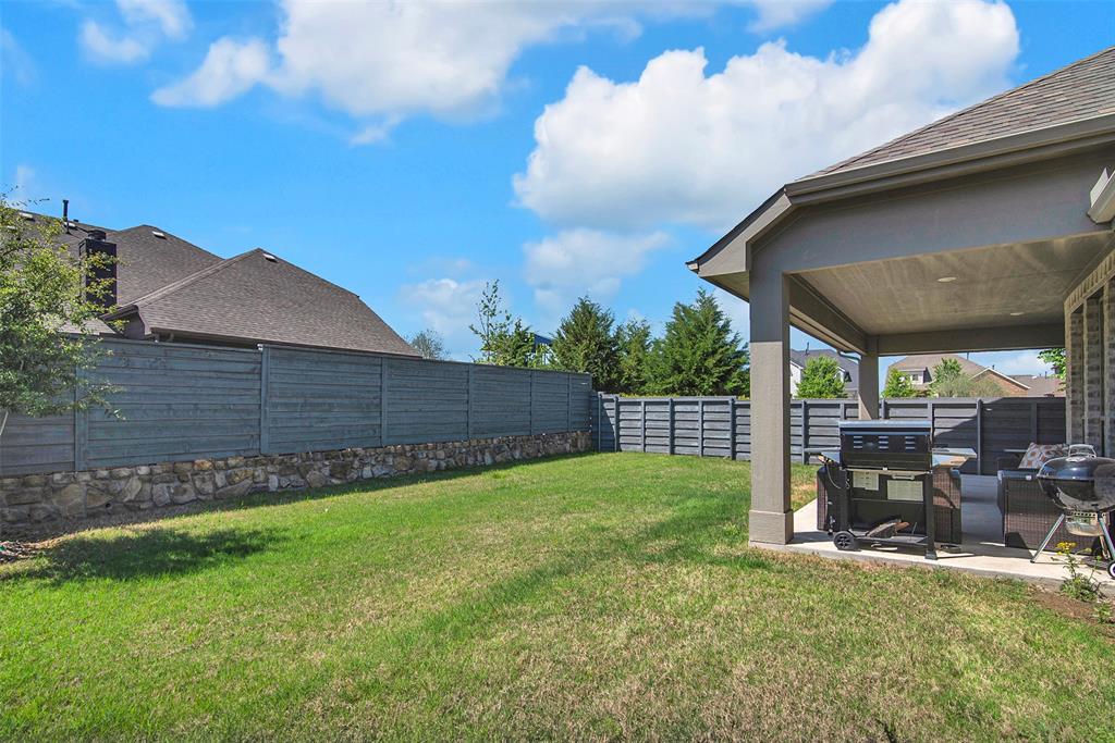 Little Elm, Texas, 76227, United States, 4 Bedrooms Bedrooms, ,3 BathroomsBathrooms,Residential,For Sale,1866695