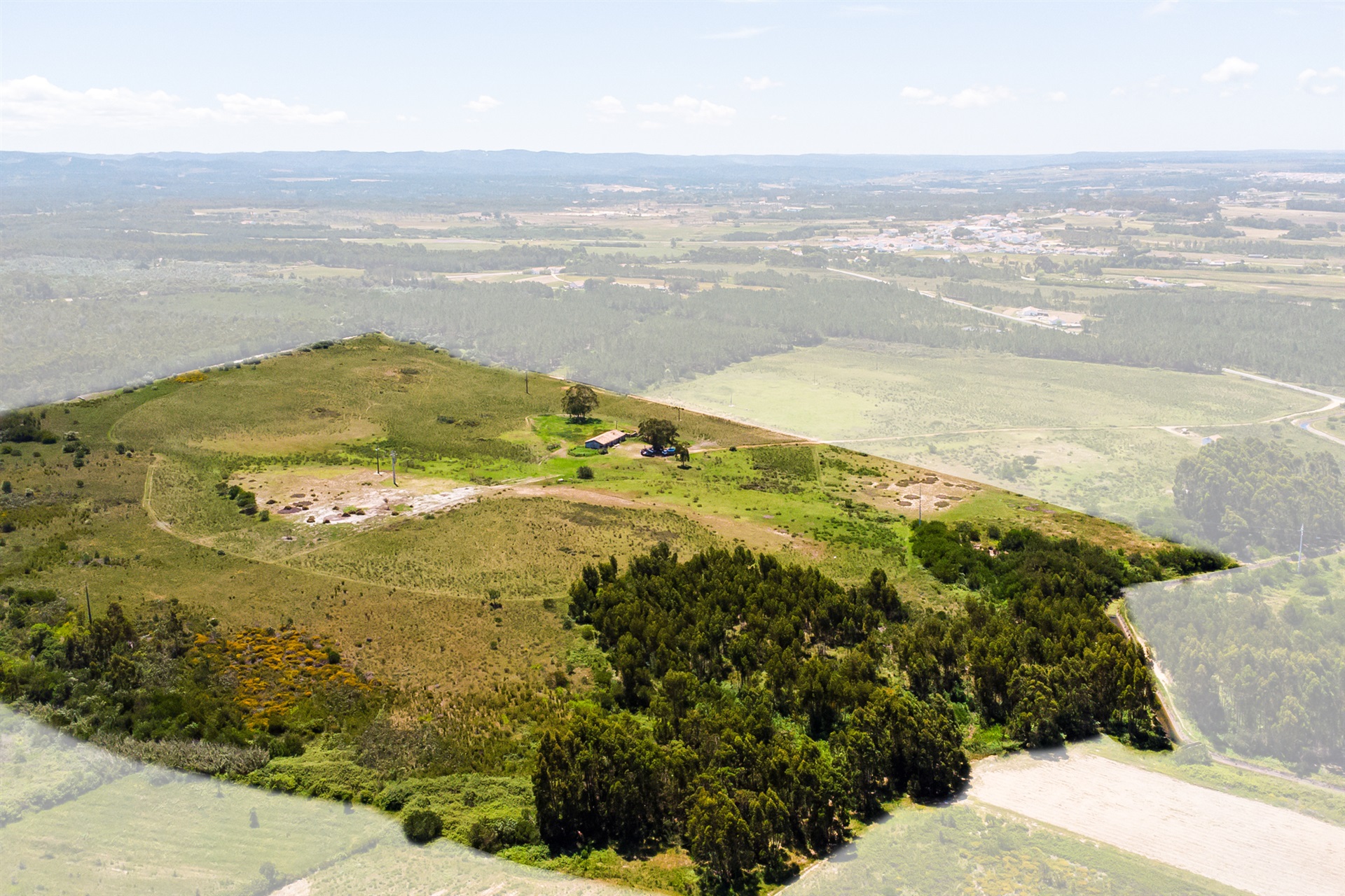  Terreno com ruina for Sale - 物件實景