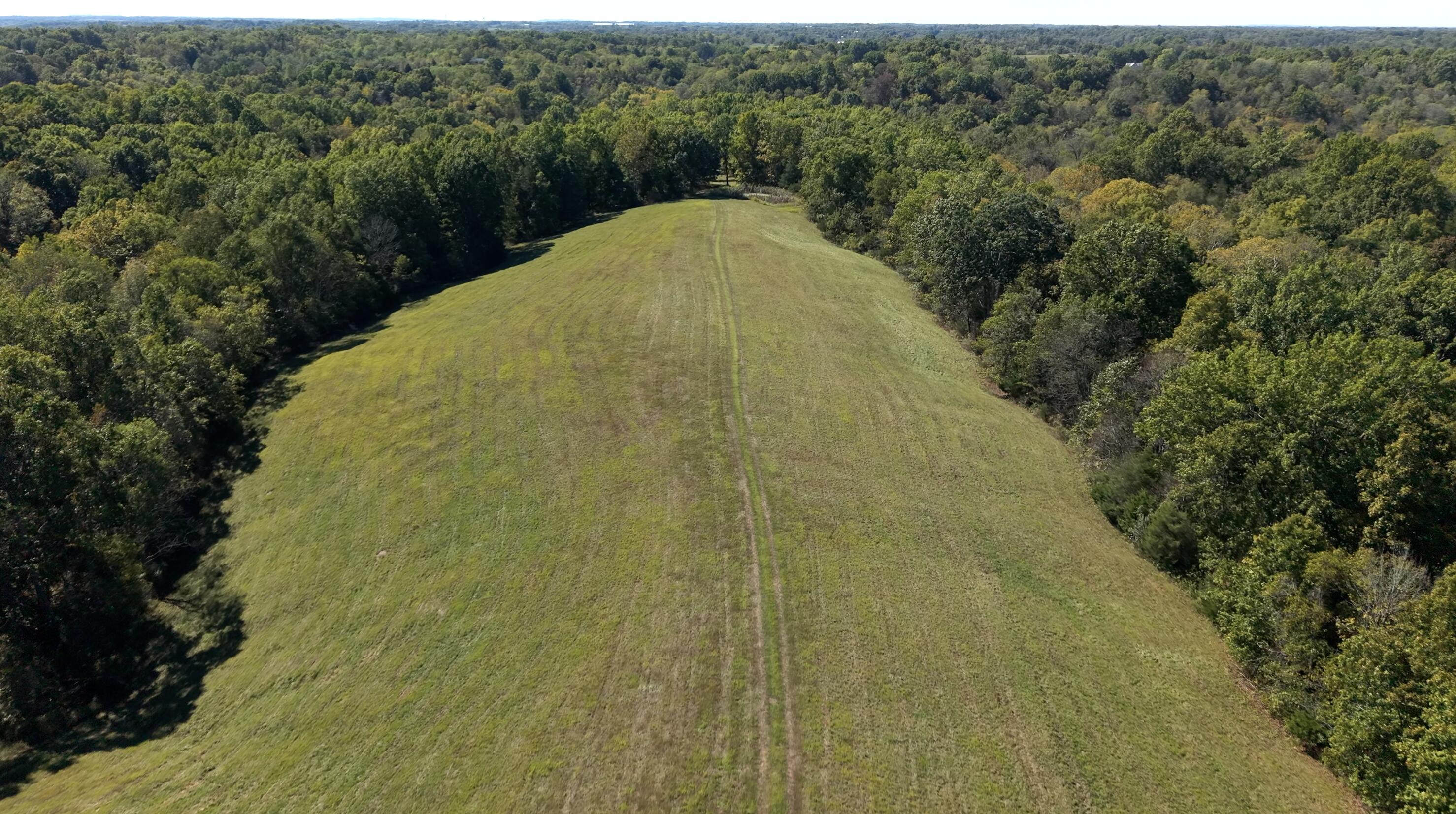 Willisburg, Kentucky, 40078, United States, 4 Bedrooms Bedrooms, ,1 BathroomBathrooms,Residential,For Sale,1962831