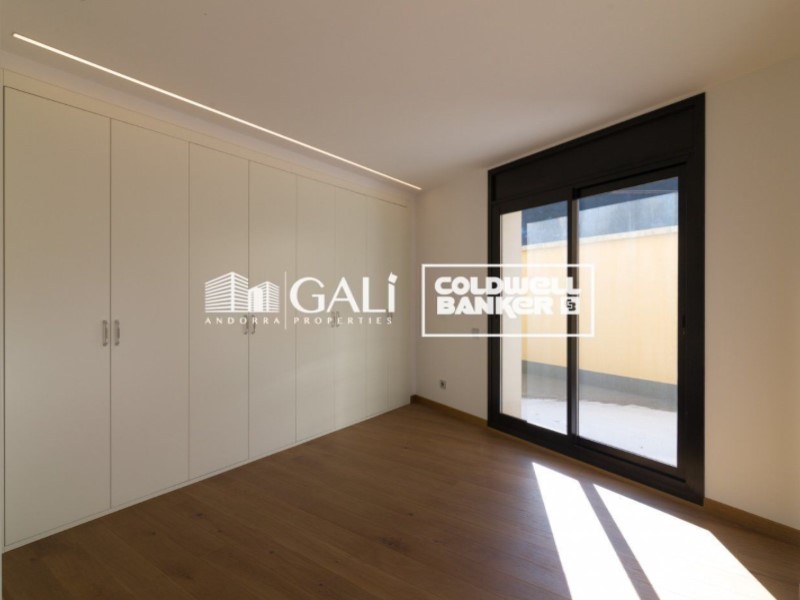 Encamp, Andorra, AD, 3 Bedrooms Bedrooms, ,2 BathroomsBathrooms,Residential,For Sale,1448953
