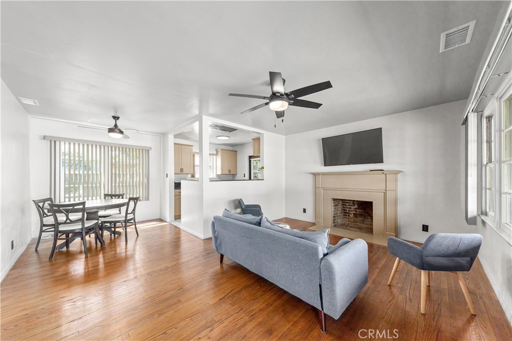 Arcadia, California, 91006, United States, 2 Bedrooms Bedrooms, ,1 BathroomBathrooms,Residential,For Sale,1792719