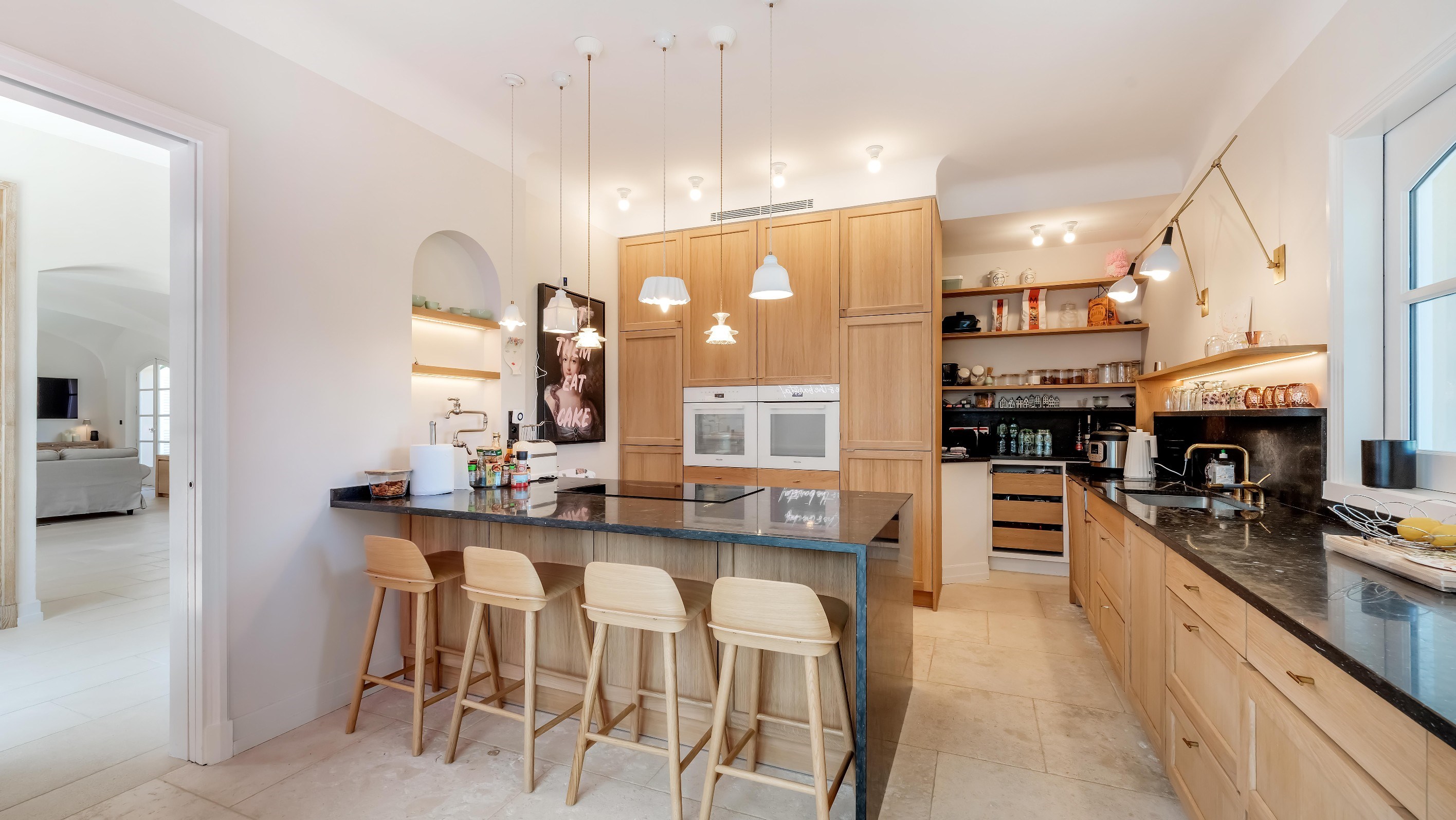  Grimaud villa de charme avec piscine, cinq chambres et grand jardin proche des … - 物件實景