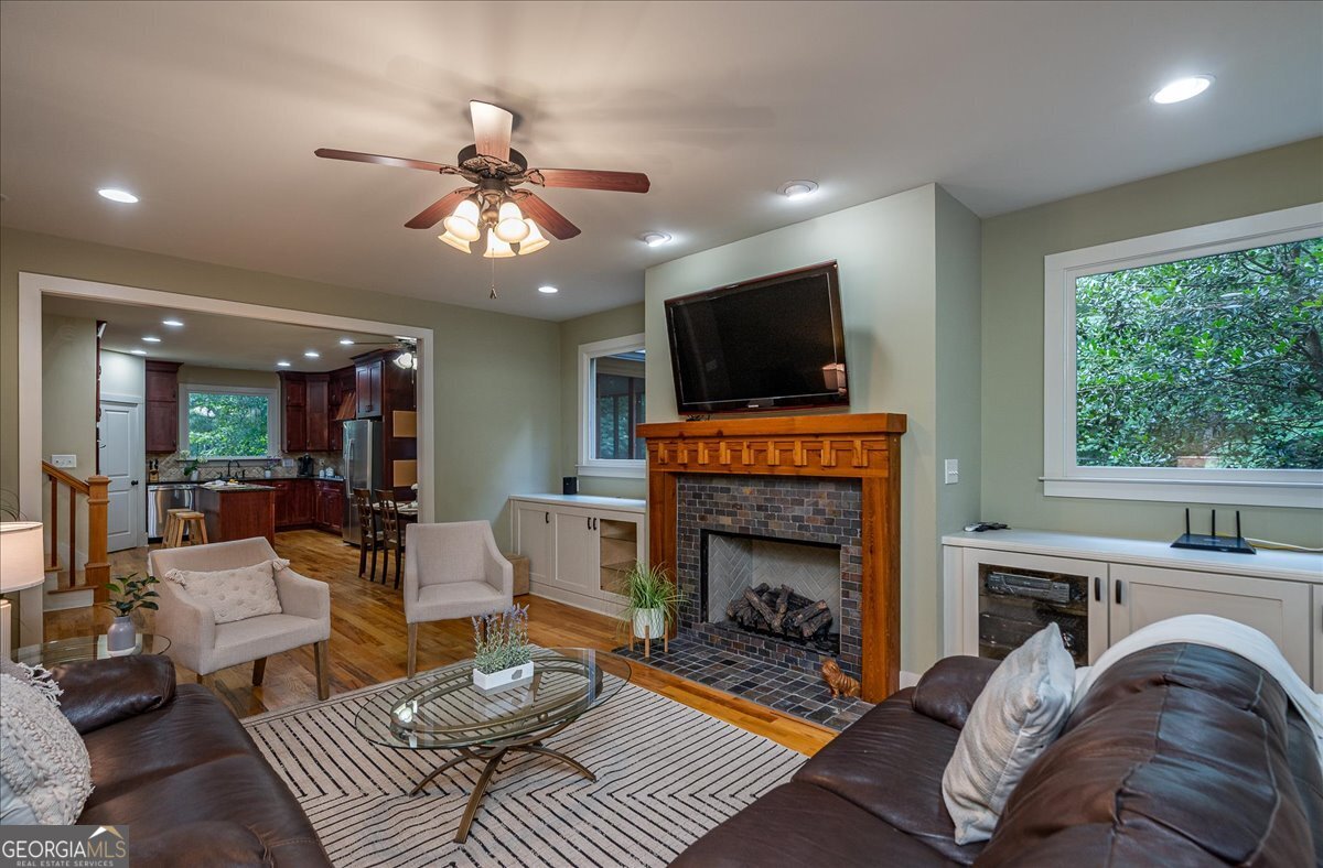 Bogart, Georgia, 30622, United States, 6 Bedrooms Bedrooms, ,4 BathroomsBathrooms,Residential,For Sale,1792990