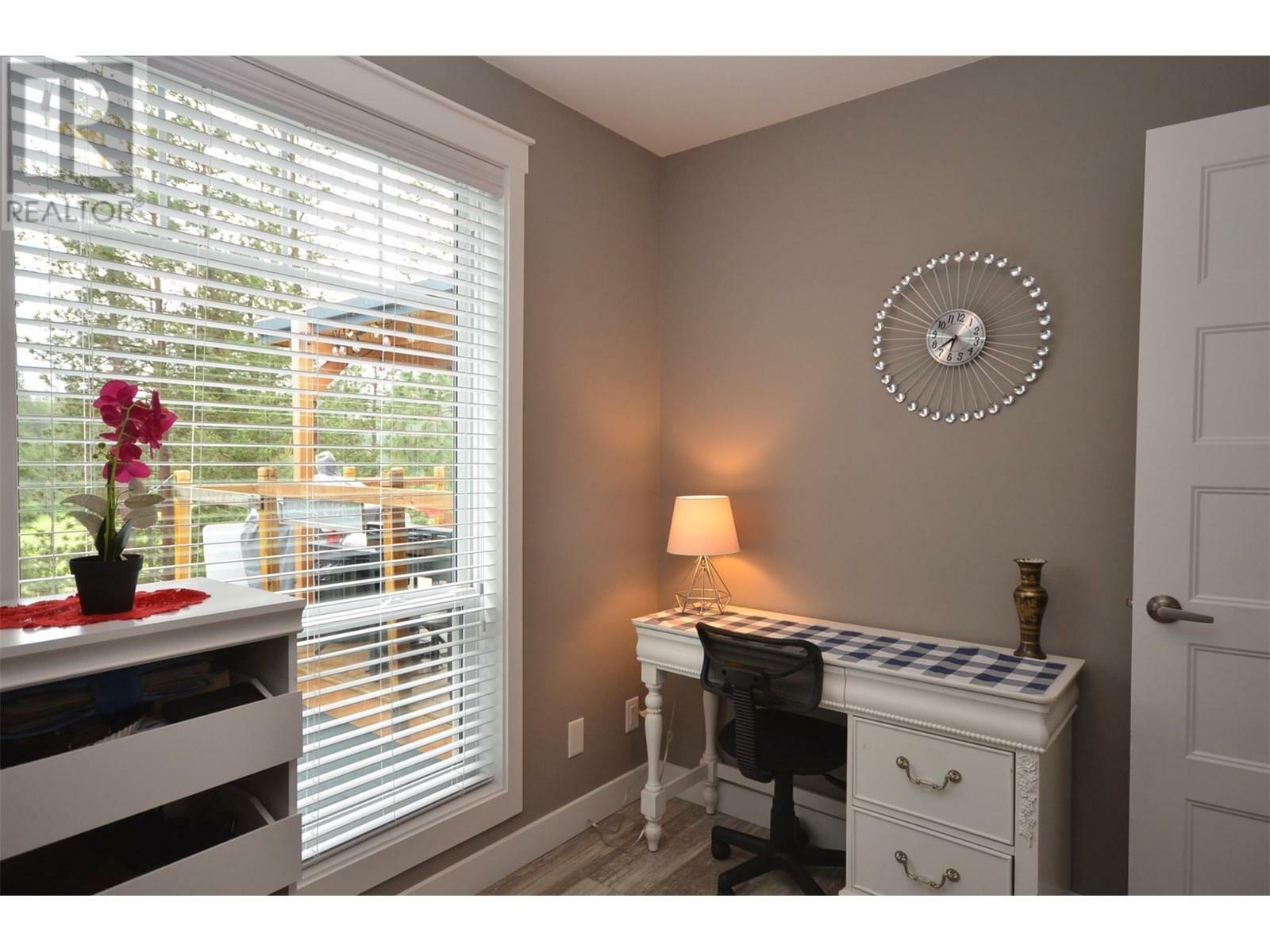 VERNON, British Columbia, V1H 1R8, CA, 2 Bedrooms Bedrooms, ,2 BathroomsBathrooms,Residential,For Sale,1837064
