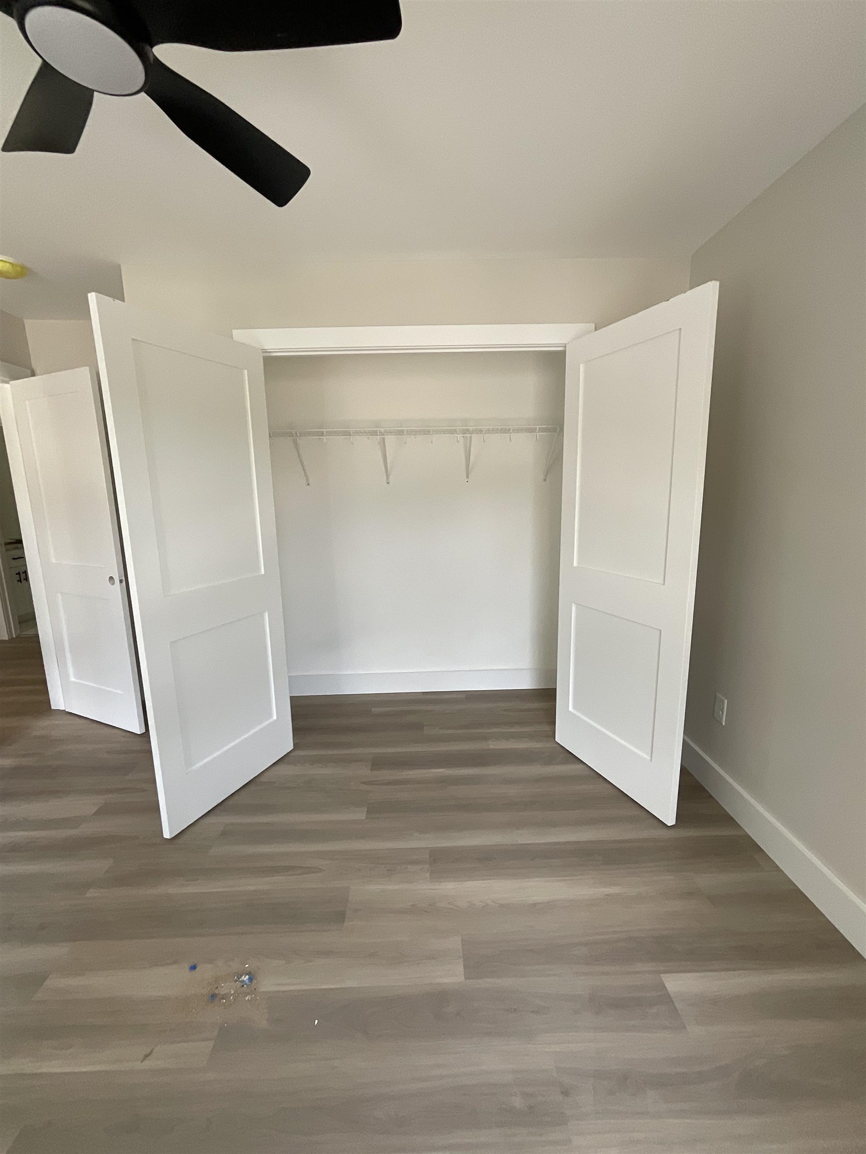 Manchester, New Hampshire, 03102, United States, 4 Bedrooms Bedrooms, ,3 BathroomsBathrooms,Residential,For Sale,1901440