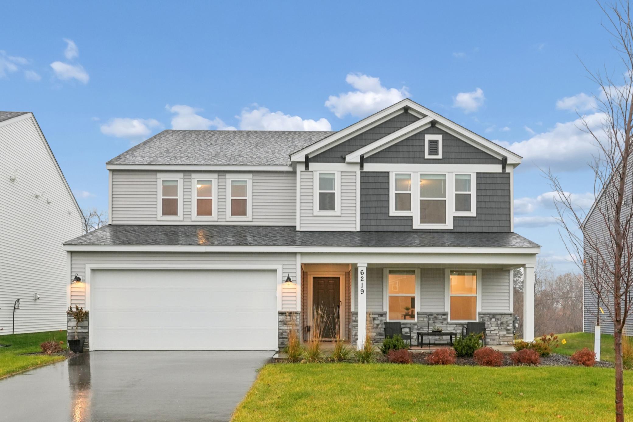 Cottage Grove, Minnesota, 55016, United States, 5 Bedrooms Bedrooms, ,1 BathroomBathrooms,Residential,For Sale,2000572