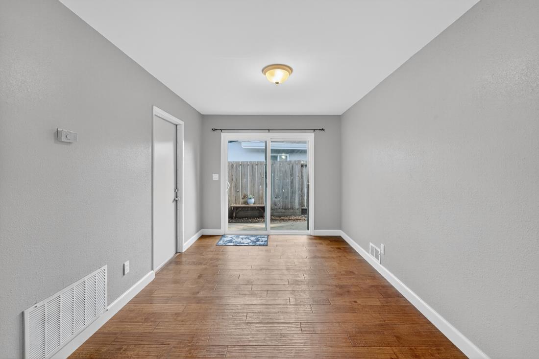 Watsonville, California, 95076, United States, 2 Bedrooms Bedrooms, ,1 BathroomBathrooms,Residential,For Sale,1969209