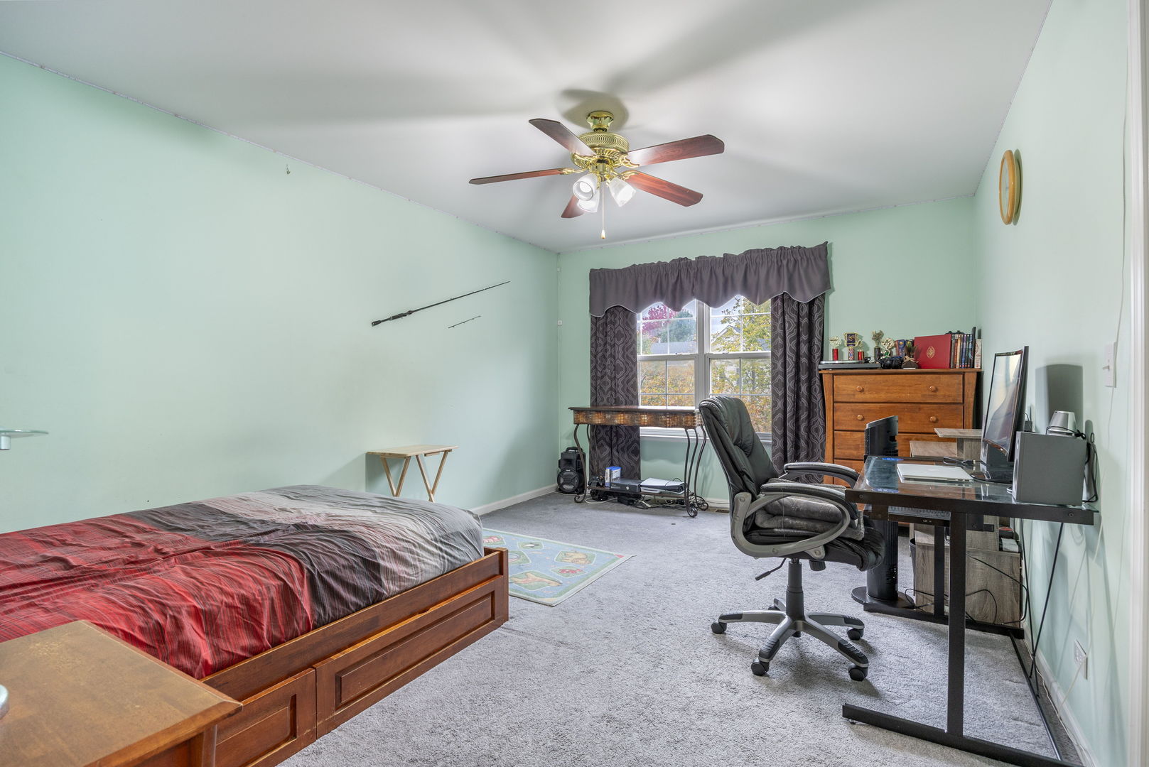 Aurora, Illinois, 60503, United States, 4 Bedrooms Bedrooms, ,4 BathroomsBathrooms,Residential,For Sale,1970243