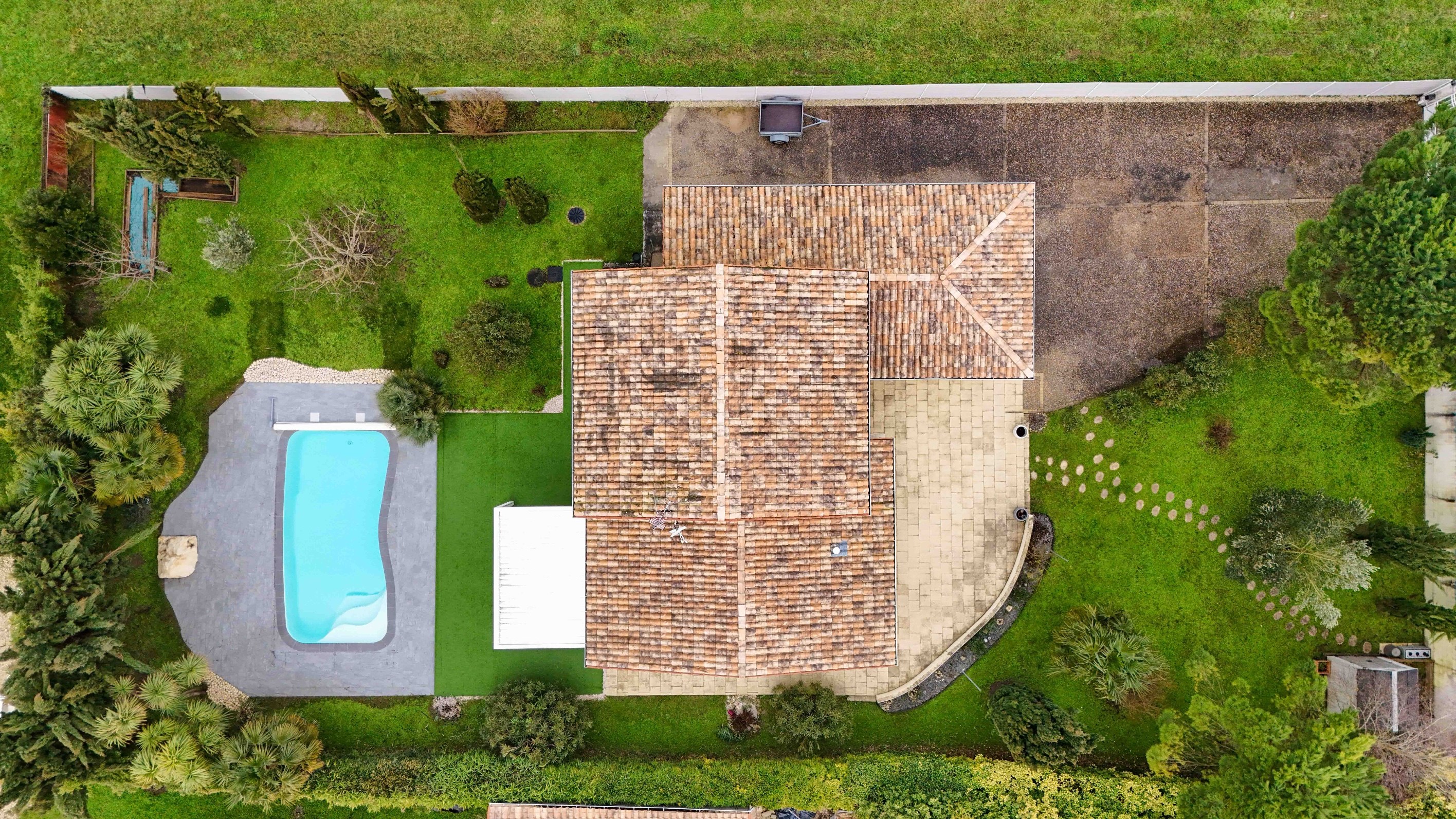  Contemporary Villa Just 10 Minutes from the Beaches - 物件實景