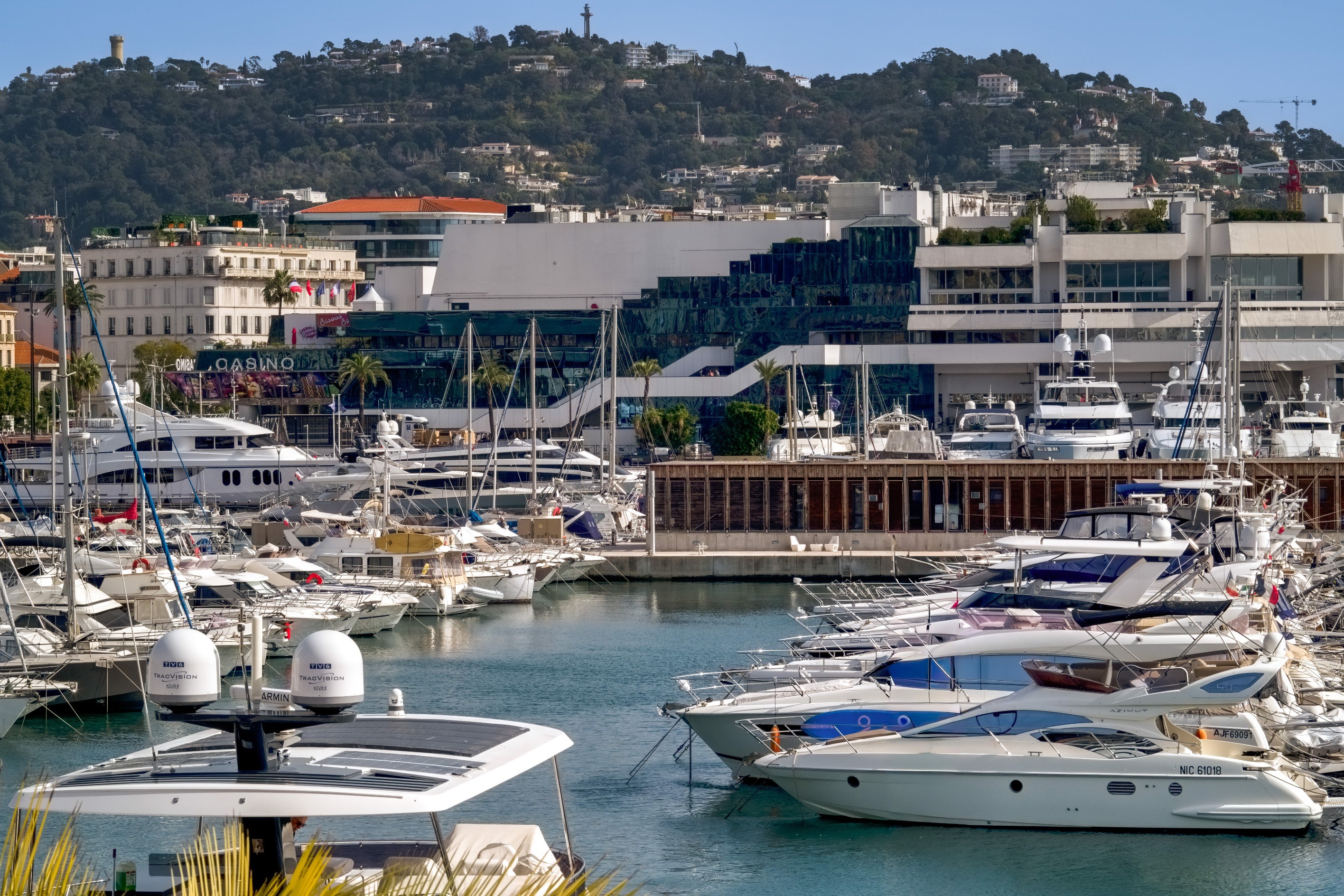  Cannes 2 bedroom apartment 55 sqm with Old Port view, quai Saint-Pierre - 物件實景