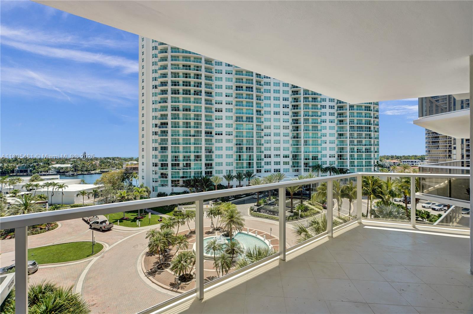 Aventura, Florida, 33180, United States, 2 Bedrooms Bedrooms, ,2 BathroomsBathrooms,Residential,For Sale,1827692