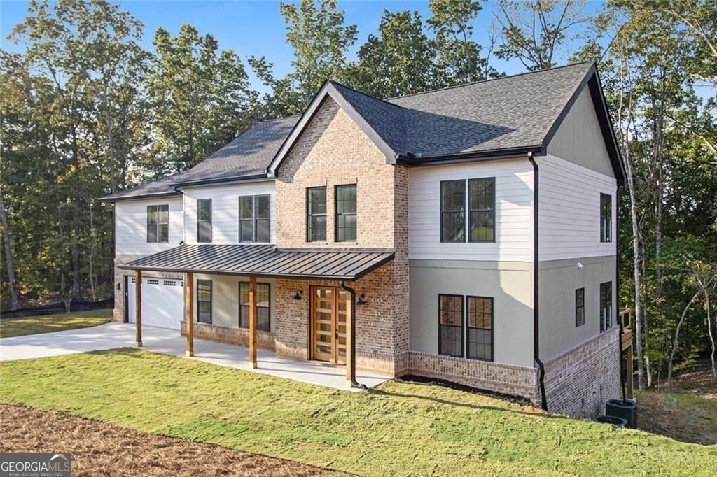 Dawsonville, Georgia, 30534, United States, 5 Bedrooms Bedrooms, ,7 BathroomsBathrooms,Residential,For Sale,1952234