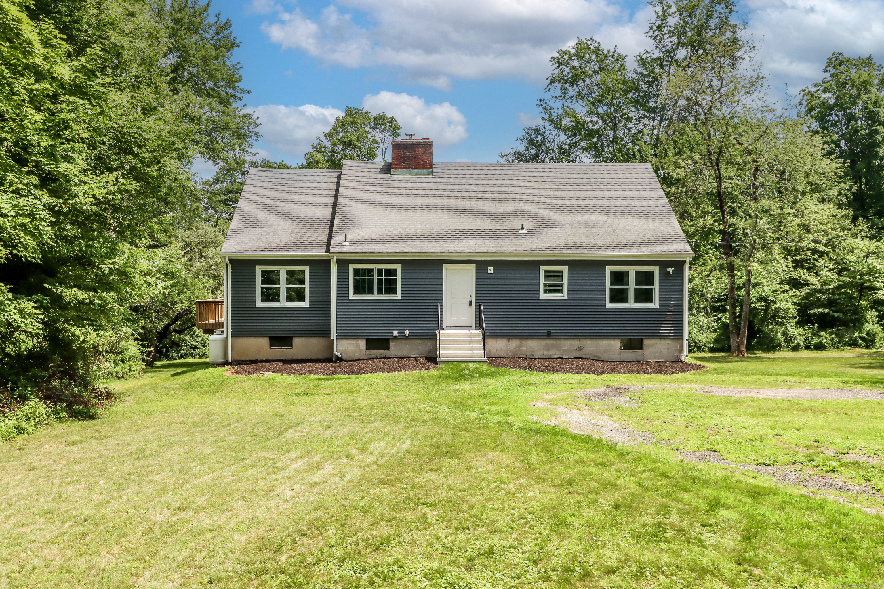 Redding, Connecticut, 06896, United States, 5 Bedrooms Bedrooms, ,3 BathroomsBathrooms,Residential,For Sale,1875500