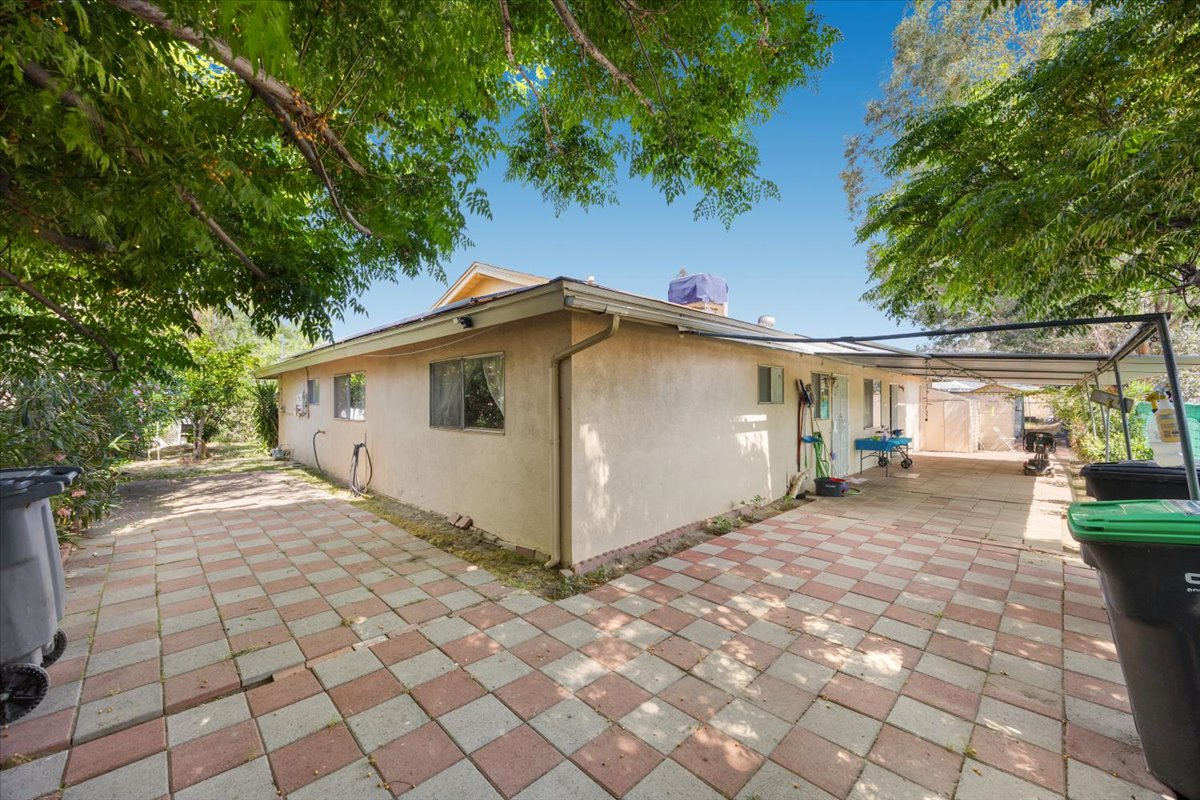 San Jacinto, California, 92583, United States, 6 Bedrooms Bedrooms, ,4 BathroomsBathrooms,Residential,For Sale,1977505