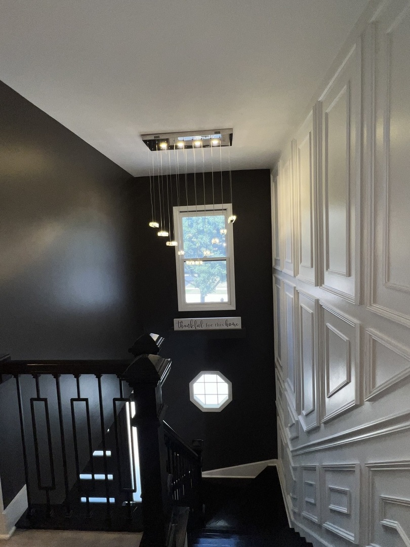 Aurora, Illinois, 60506, United States, 5 Bedrooms Bedrooms, ,5 BathroomsBathrooms,Residential,For Sale,1891548