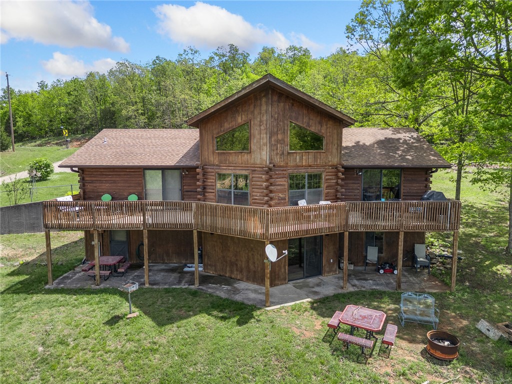 Compton, Arkansas, 72624, United States, 5 Bedrooms Bedrooms, ,3 BathroomsBathrooms,Residential,For Sale,1805954