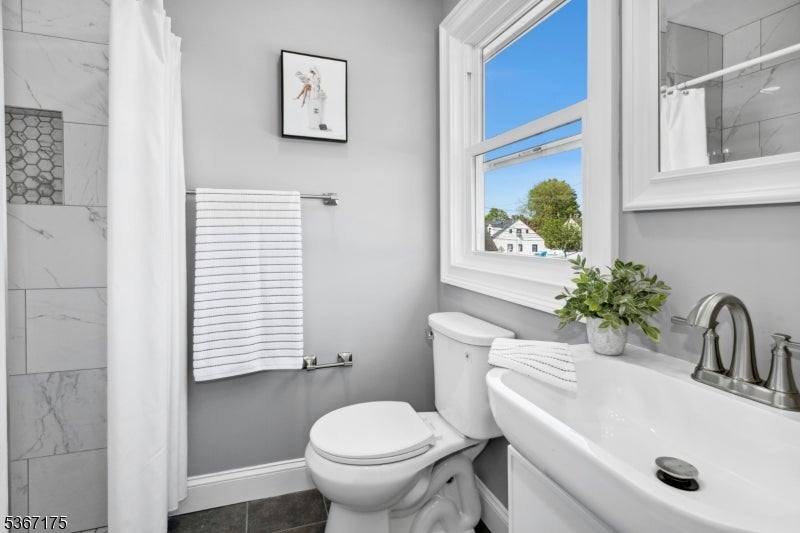 Union Twp., New Jersey, 07083, United States, 4 Bedrooms Bedrooms, ,3 BathroomsBathrooms,Residential,For Sale,1935310