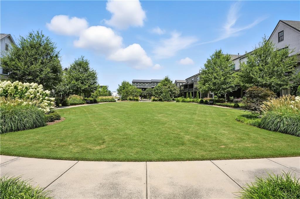 Alpharetta, Georgia, 30005, United States, 3 Bedrooms Bedrooms, ,3 BathroomsBathrooms,Residential,For Sale,1907831