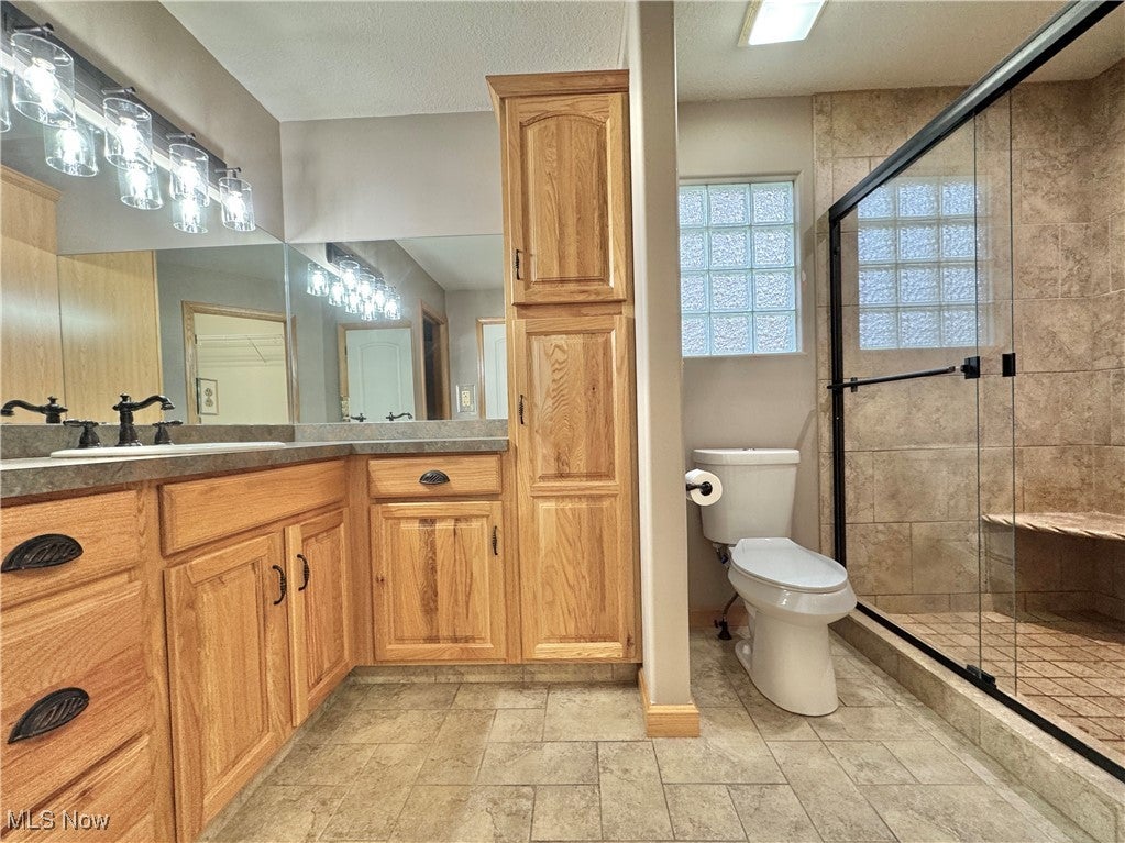 Canfield, Ohio, 44406, United States, 4 Bedrooms Bedrooms, ,3 BathroomsBathrooms,Residential,For Sale,2005733