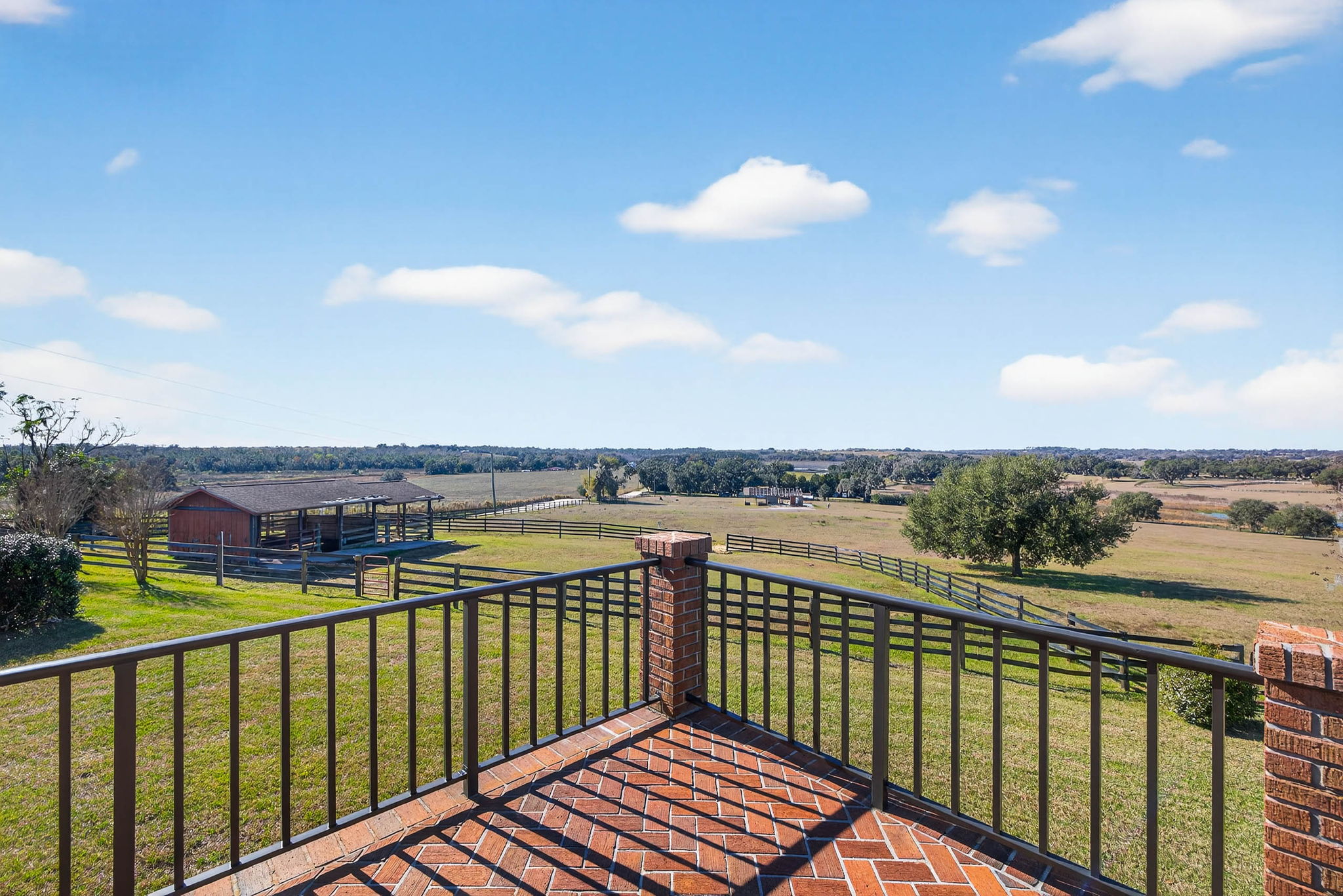 Dade City, Florida, 33525, United States, 4 Bedrooms Bedrooms, ,4 BathroomsBathrooms,Residential,For Sale,2012109