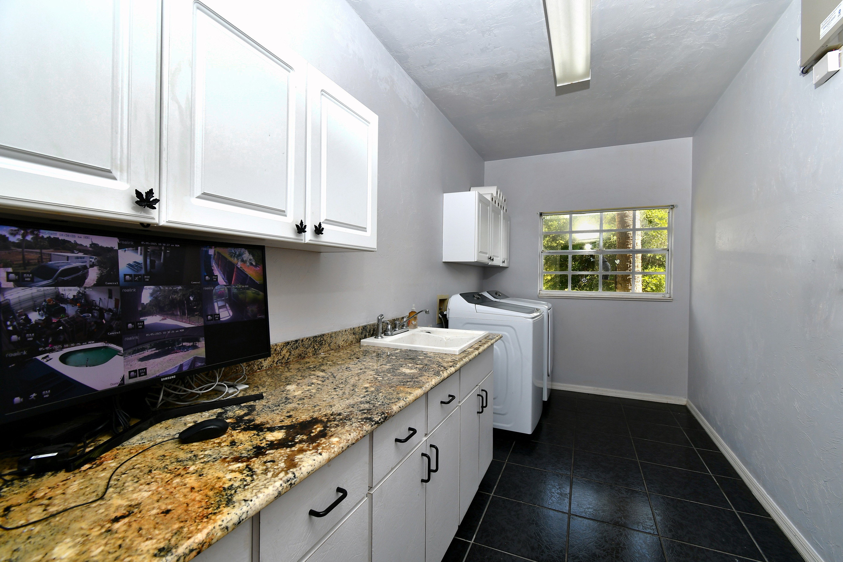 Lehigh, Florida, 33972, United States, 4 Bedrooms Bedrooms, ,3 BathroomsBathrooms,Residential,For Sale,1805225