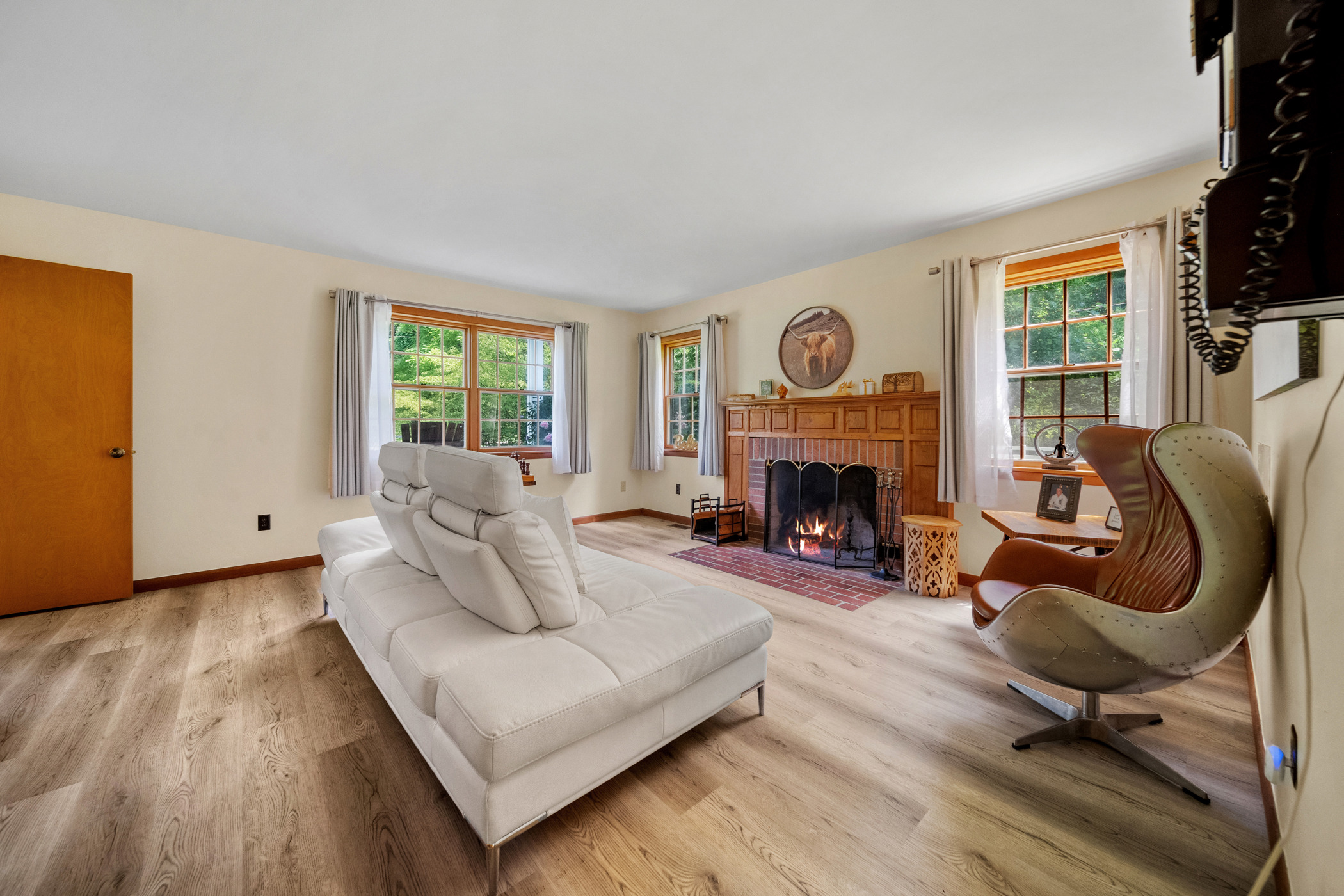 Gatlinburg, Tennessee, 37738, United States, 4 Bedrooms Bedrooms, ,3 BathroomsBathrooms,Residential,For Sale,1974957