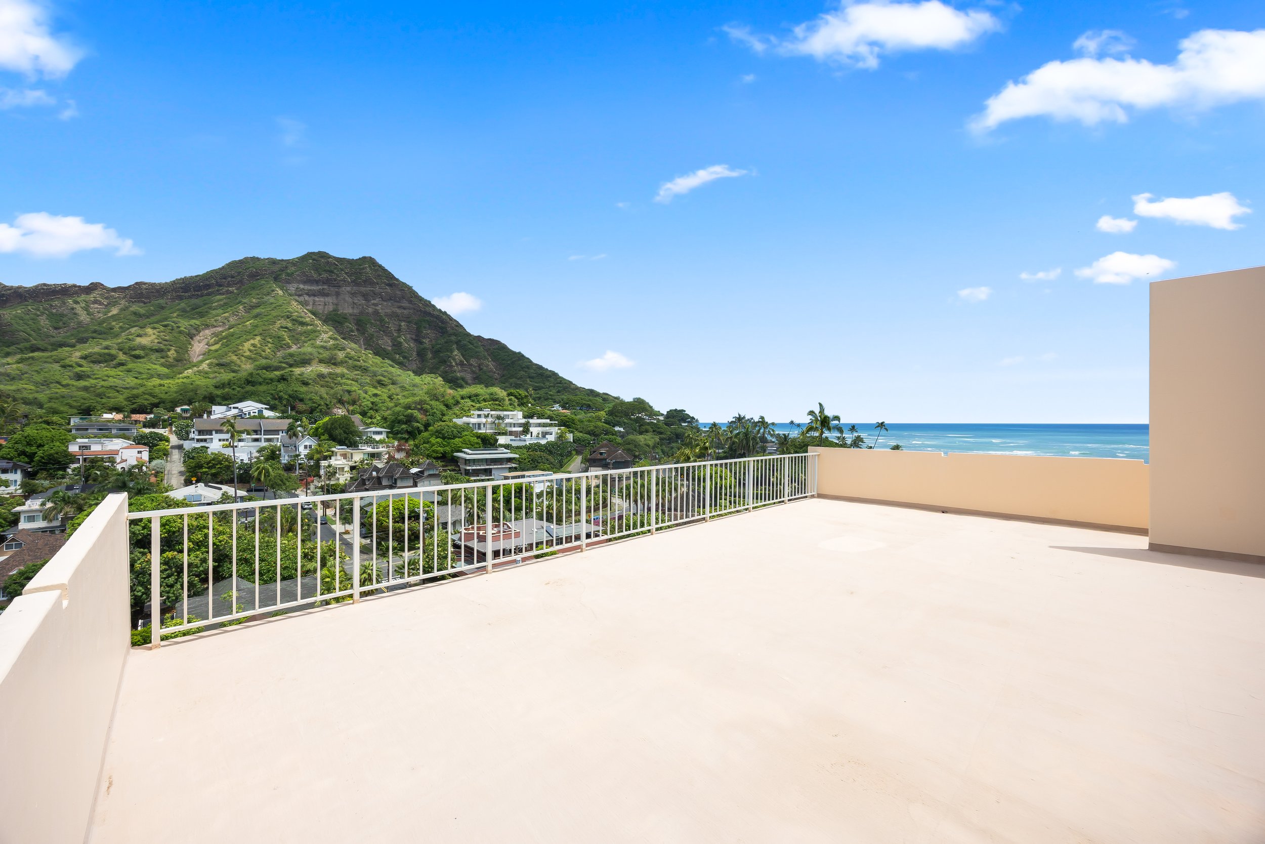  3056 Kalakaua, City, Coastline, Diamond Head, Mountain, Ocean, Sunset views - 物件實景