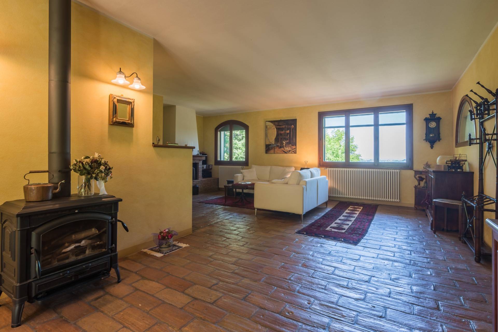 Montescudo-Monte Colombo, Rimini, IT, 3 Bedrooms Bedrooms, ,4 BathroomsBathrooms,Residential,For Sale,1826716