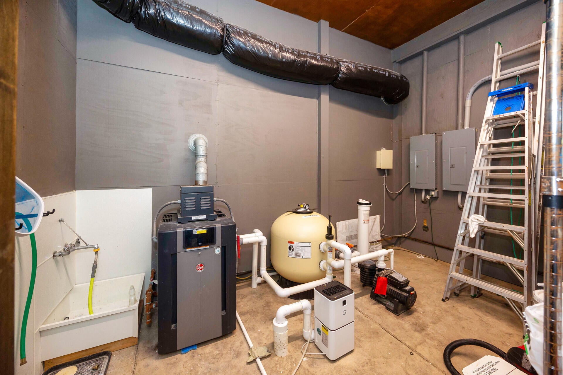 Brooklyn, Michigan, 49230, United States, 3 Bedrooms Bedrooms, ,3 BathroomsBathrooms,Residential,For Sale,1991046