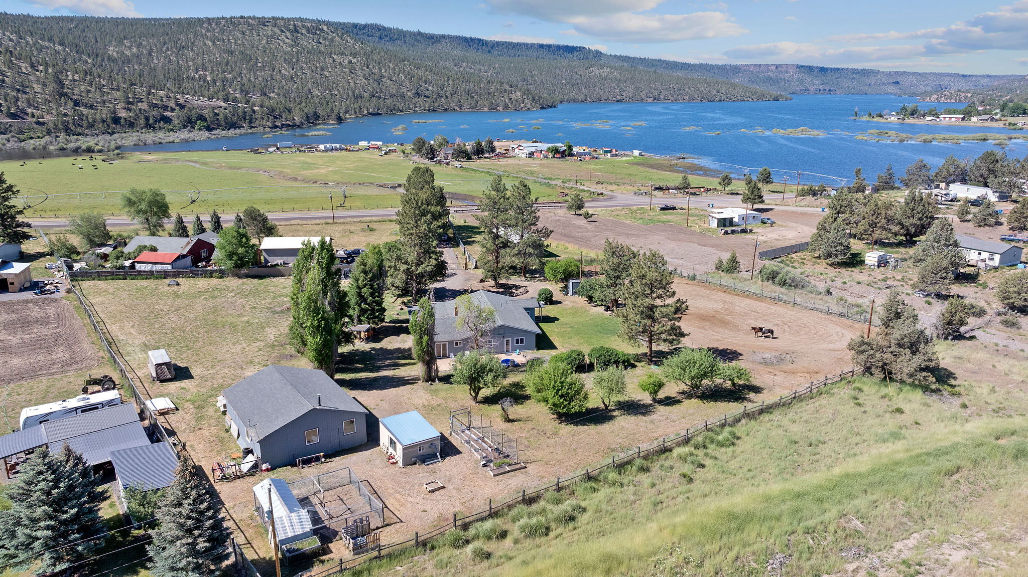 Prineville, Oregon, 97754, United States, 3 Bedrooms Bedrooms, ,2 BathroomsBathrooms,Residential,For Sale,1865780