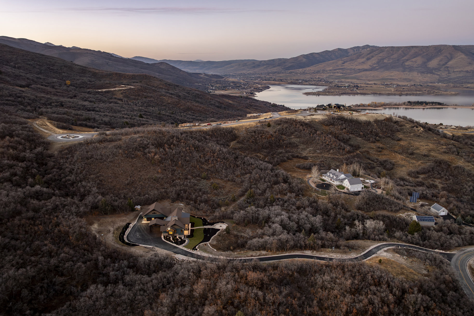  Welcome to a Private Mountain Luxury Retreat on Iconic Old Snowbasin Road - 物件實景