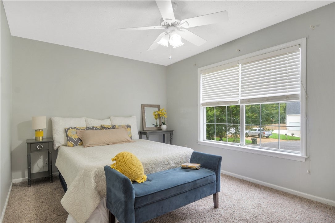 Williamsburg, Virginia, 23185, United States, 4 Bedrooms Bedrooms, ,3 BathroomsBathrooms,Residential,For Sale,1901513