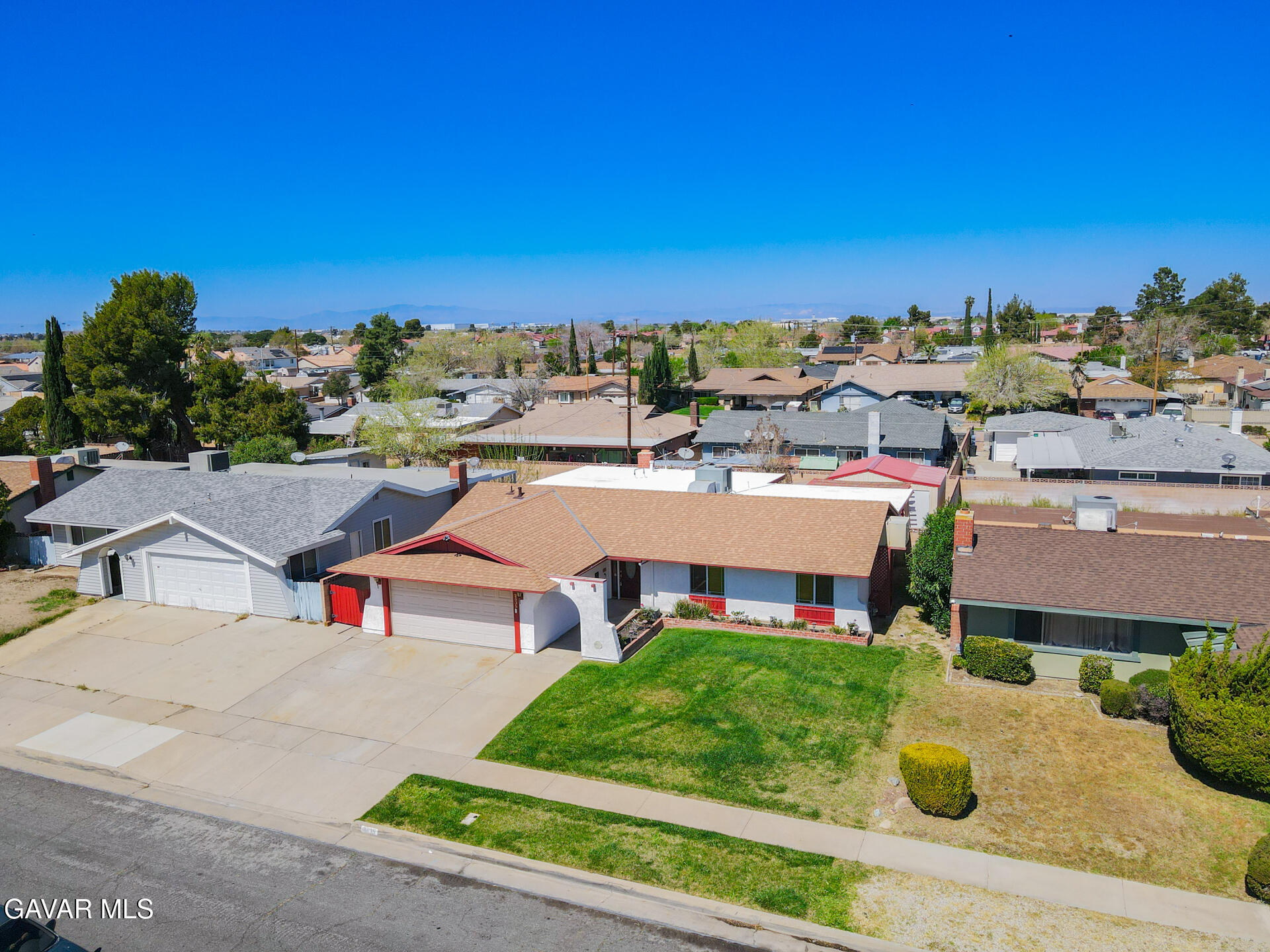 Palmdale, California, 93550, United States, 4 Bedrooms Bedrooms, ,2 BathroomsBathrooms,Residential,For Sale,2028325
