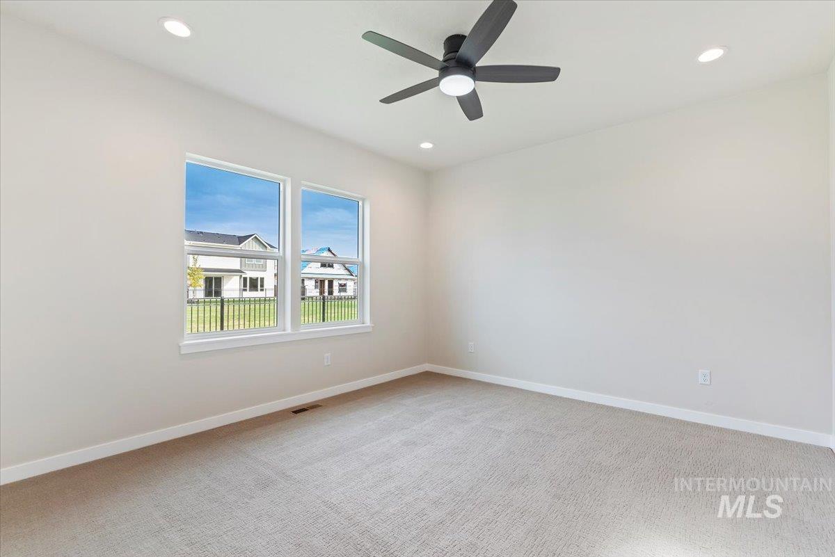 Eagle, Idaho, 83616-1017, United States, 4 Bedrooms Bedrooms, ,Residential,For Sale,1925086