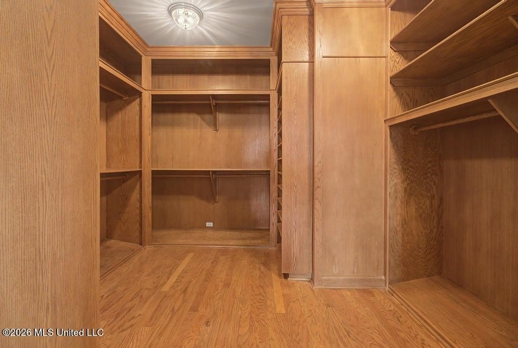 Gulfport, Mississippi, 39503, United States, 6 Bedrooms Bedrooms, ,7 BathroomsBathrooms,Residential,For Sale,2048640