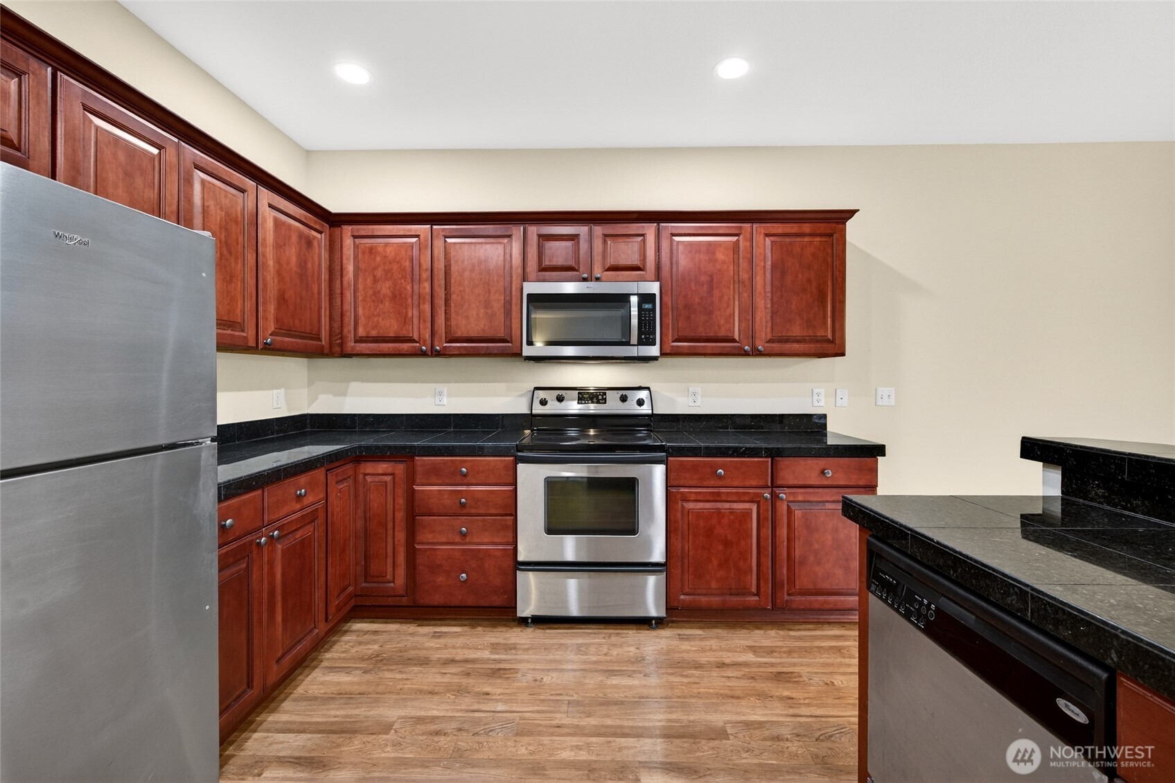 Monroe, Washington, 98272, United States, 3 Bedrooms Bedrooms, ,3 BathroomsBathrooms,Residential,For Sale,2008505