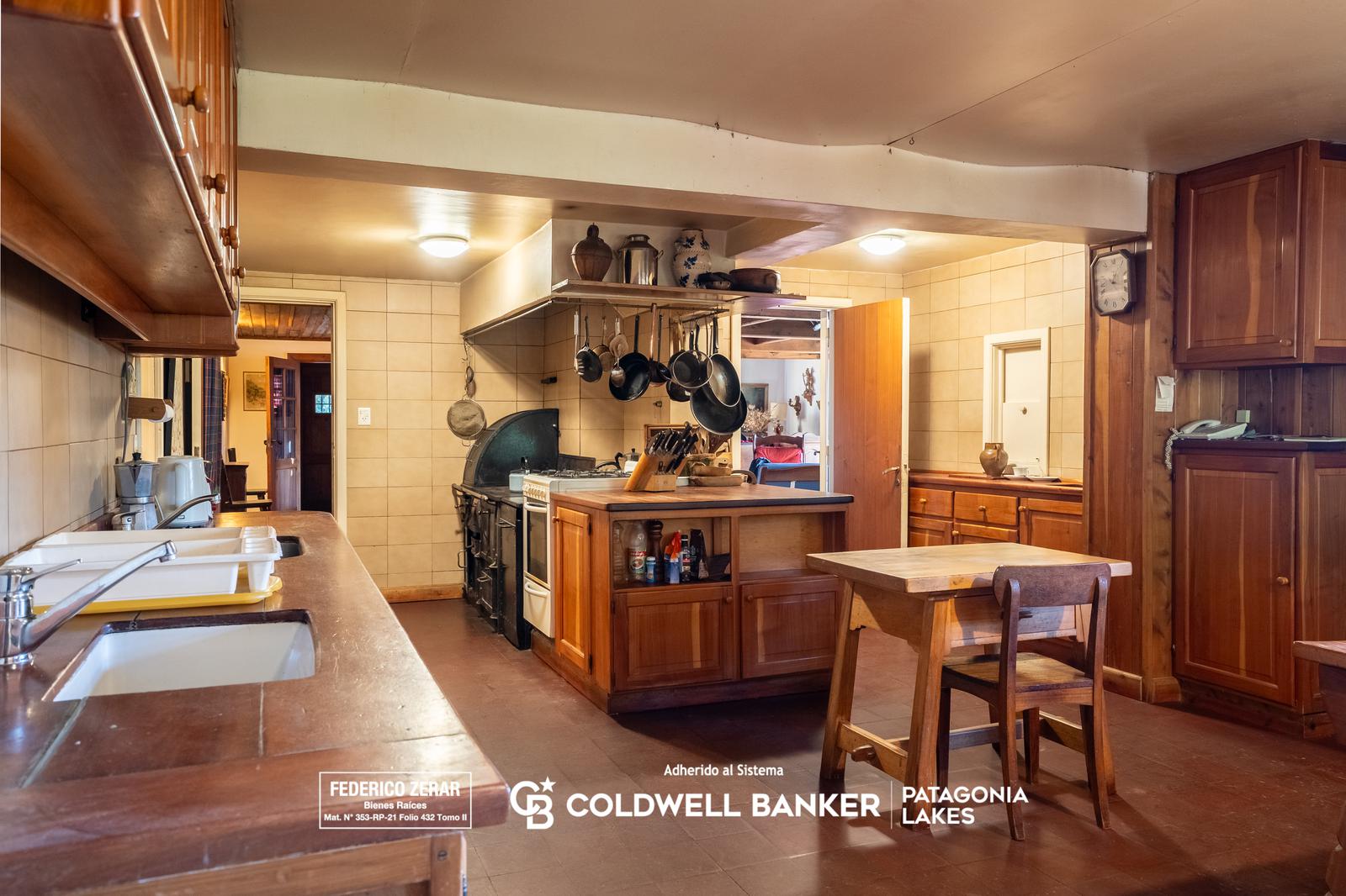 Casa en Colonia Suiza-Bariloche, Bariloche, AR-R, AR, 5 Bedrooms Bedrooms, ,3 BathroomsBathrooms,Residential,For Sale,Casa en Colonia Suiza-Bariloche,1612483