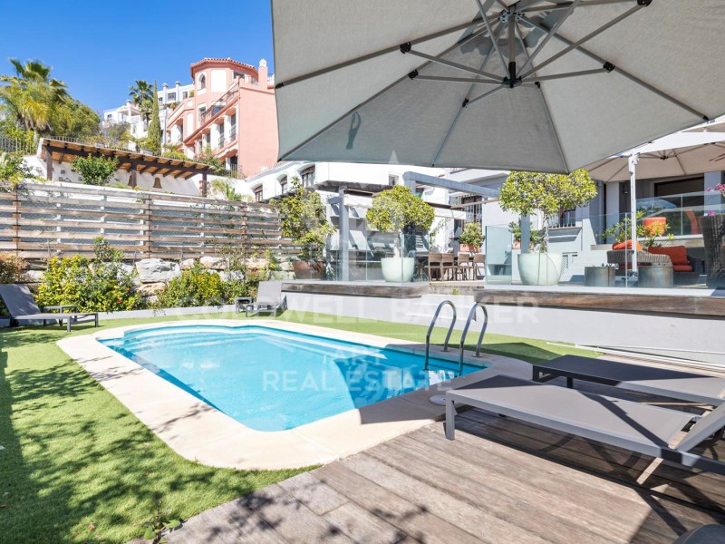 Benahavís, Andalusia, ES, 5 Bedrooms Bedrooms, ,4 BathroomsBathrooms,Residential,For Sale,1804901