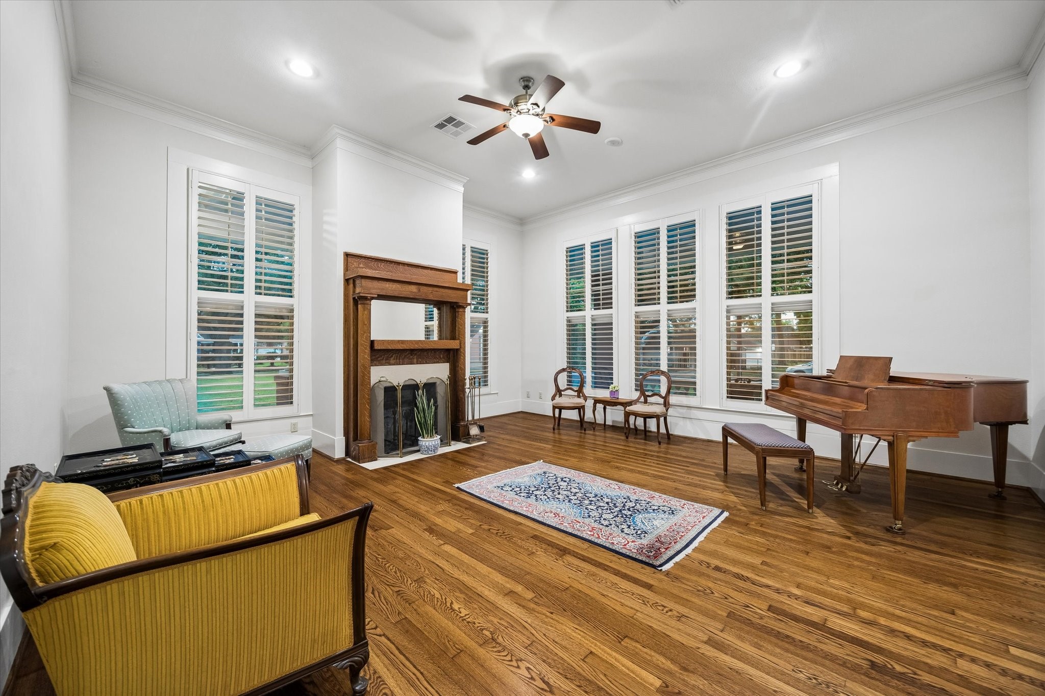  209 E Caney Street - 物件實景