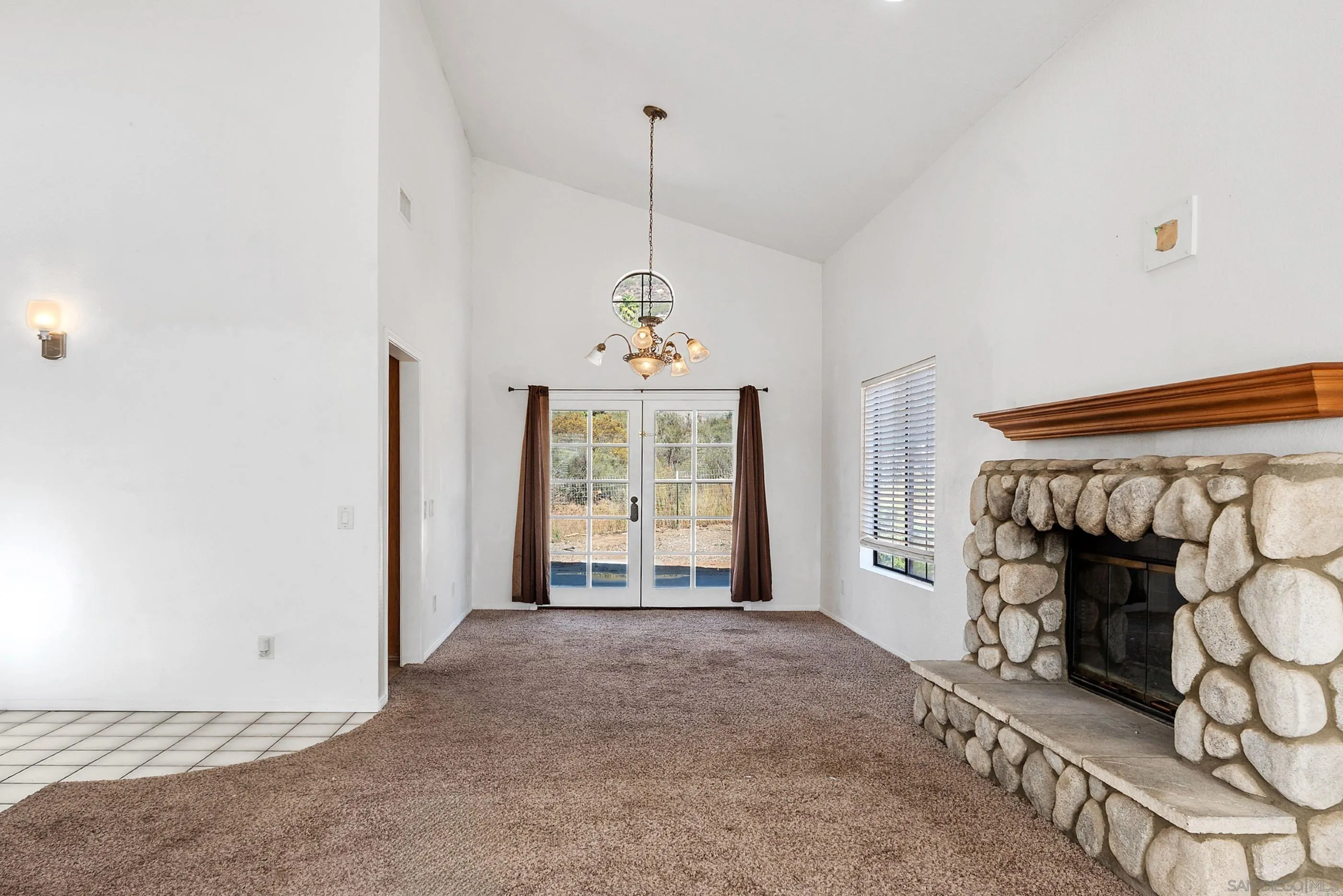 Ramona, California, 92065, United States, 4 Bedrooms Bedrooms, ,3 BathroomsBathrooms,Residential,For Sale,1985342